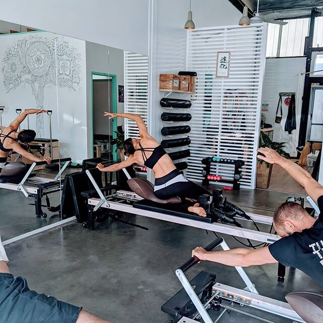 Great group exercise class today combining @the_oov and Reformer.  With Physio Leona returning and Covid-19 restrictions being increasingly lifted our class schedule is building back up.  Now is a great time to get out of ISO and get back moving with