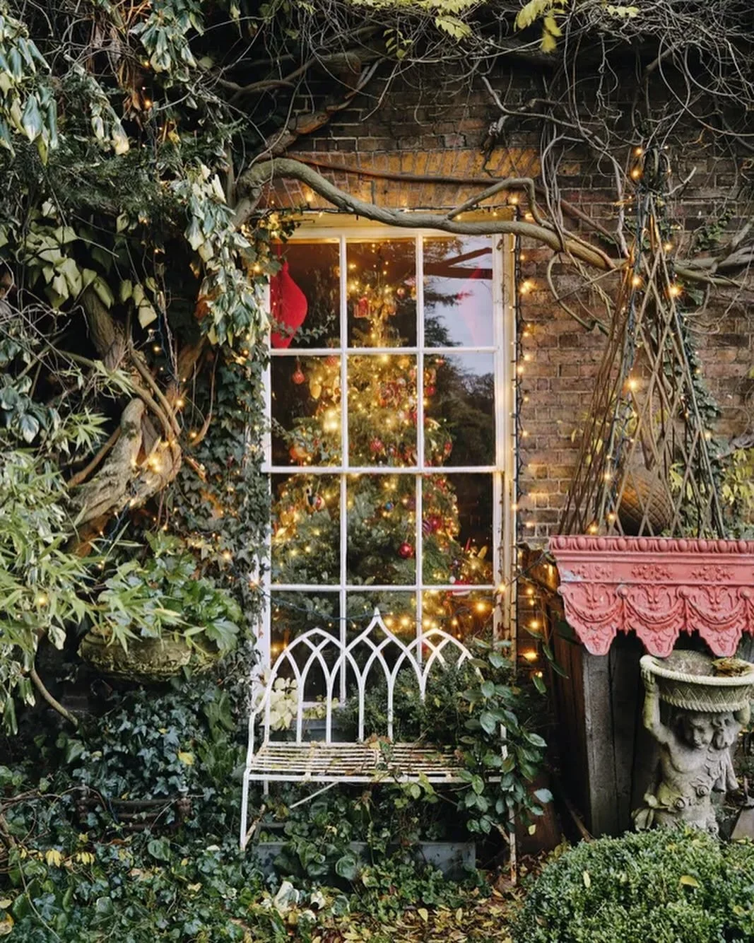 Merry Christmas to all. Looking back at January&rsquo;s issue @houseandgardenuk when I photographed @richard.e.grant  and his Christmas interior.