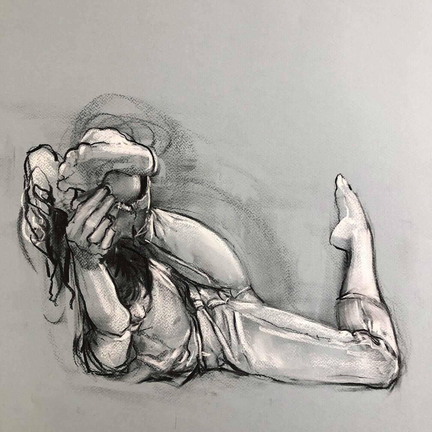 Charcoal and conte on blue grey paper. Scroll through to see the drawing process of this piece.

Photos and poses have been graciously provided by @s_patsula . Who has given me permission to use her recent work as reference. 
.
.
#drawing #lifedrawin