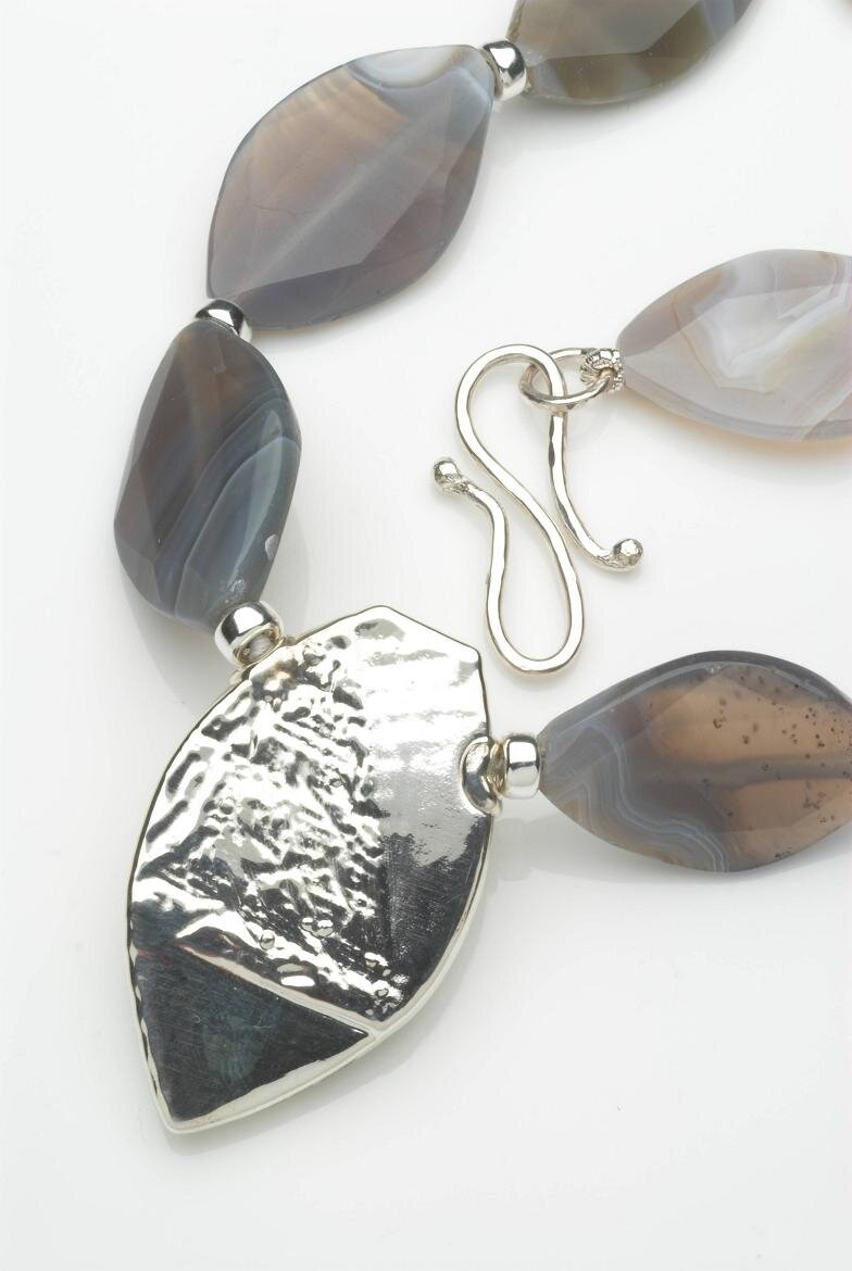 Agate And Silver Necklace.£690.jpg