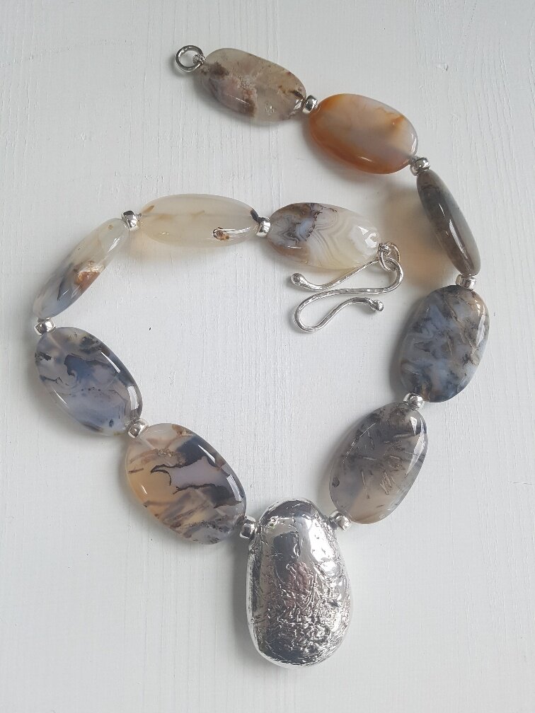 Sold agate to Shan s friend.jpg