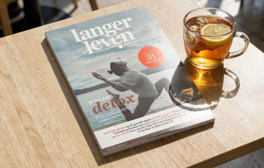 Vormgeving Langer Leven brochure.jpg