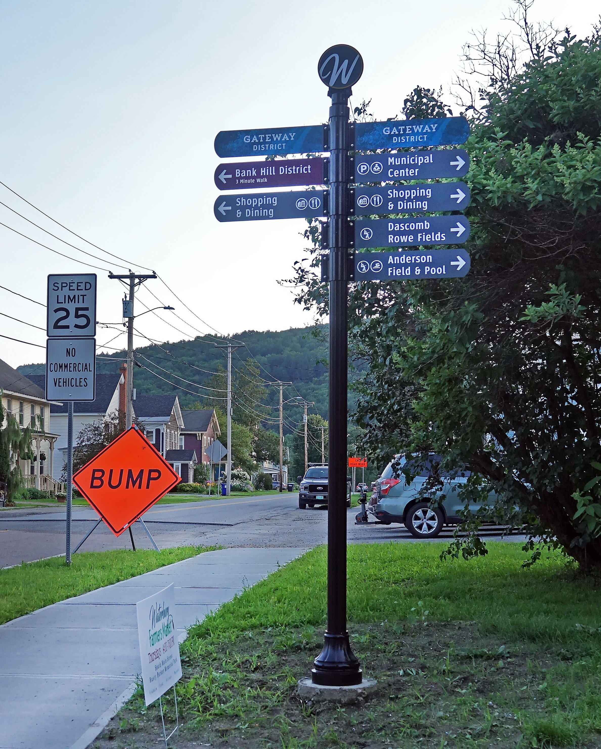   Wayfinding signpost at the corner of North Main and Winooski Streets. Photo by Gordon Miller  