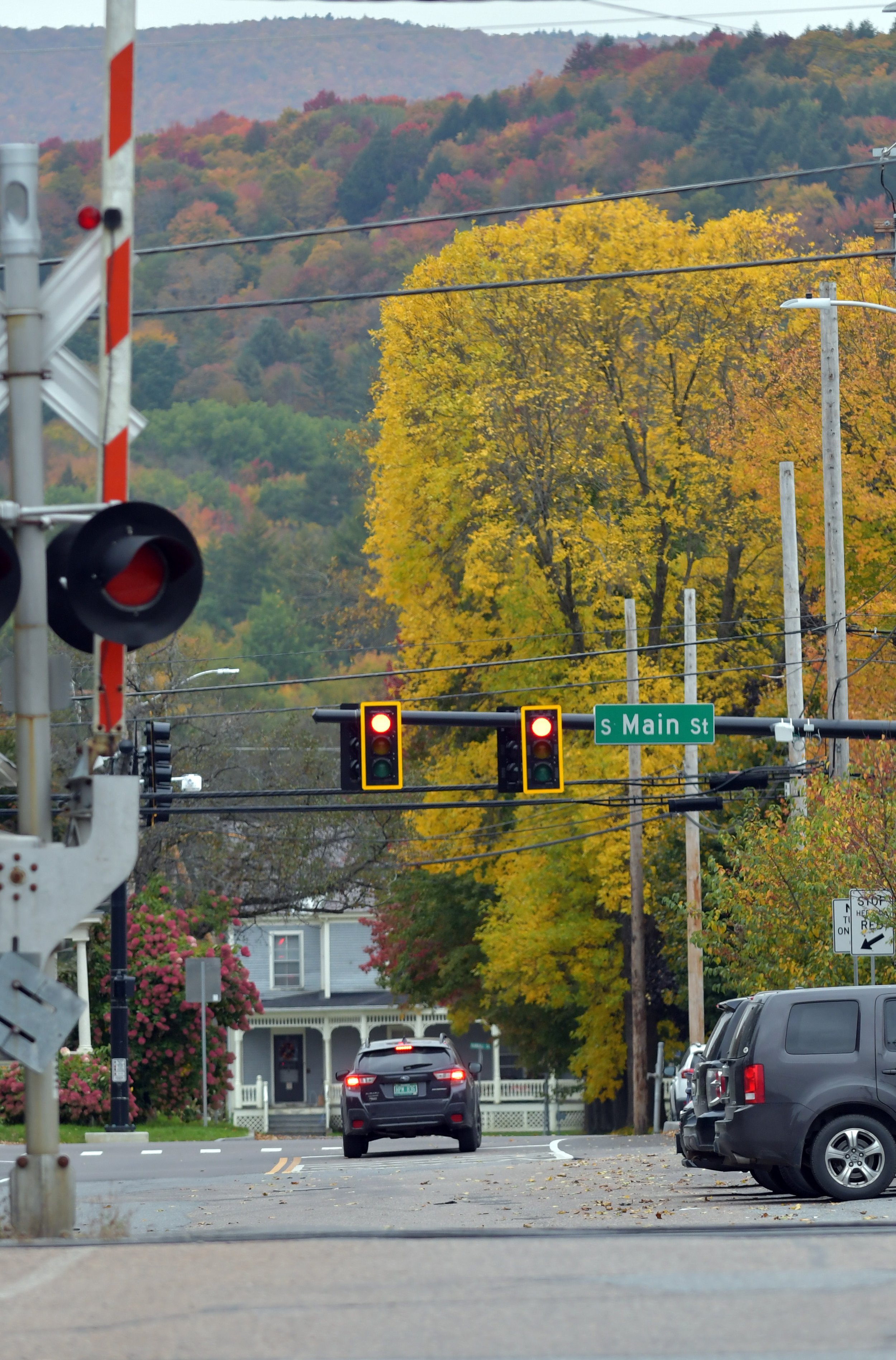   A look down Park Row finds color along the street and beyond on the hills in Duxbury. Photo by Gordon Miller  