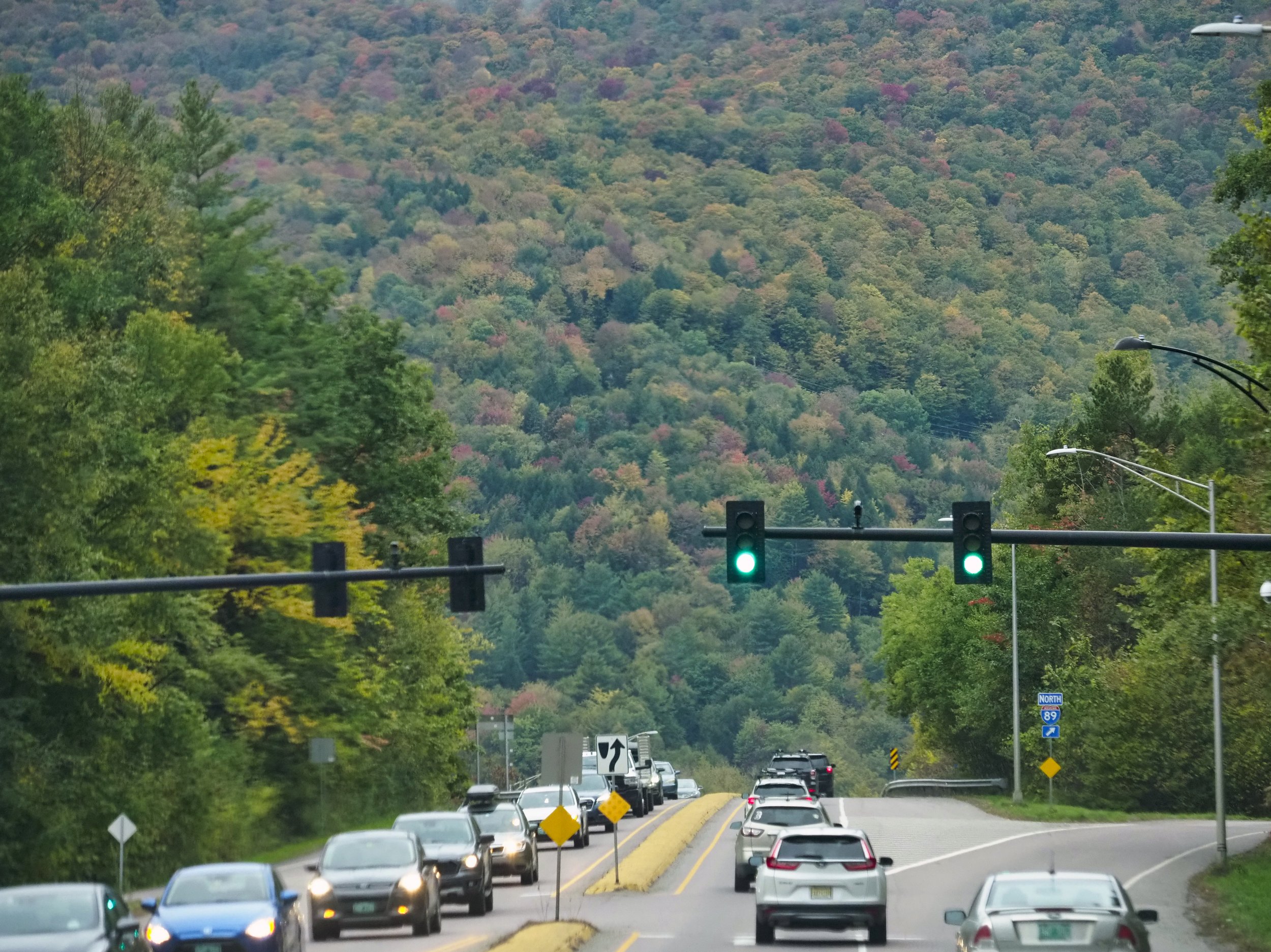 Leaf Peeper traffic Exit 10 1 gm.jpg