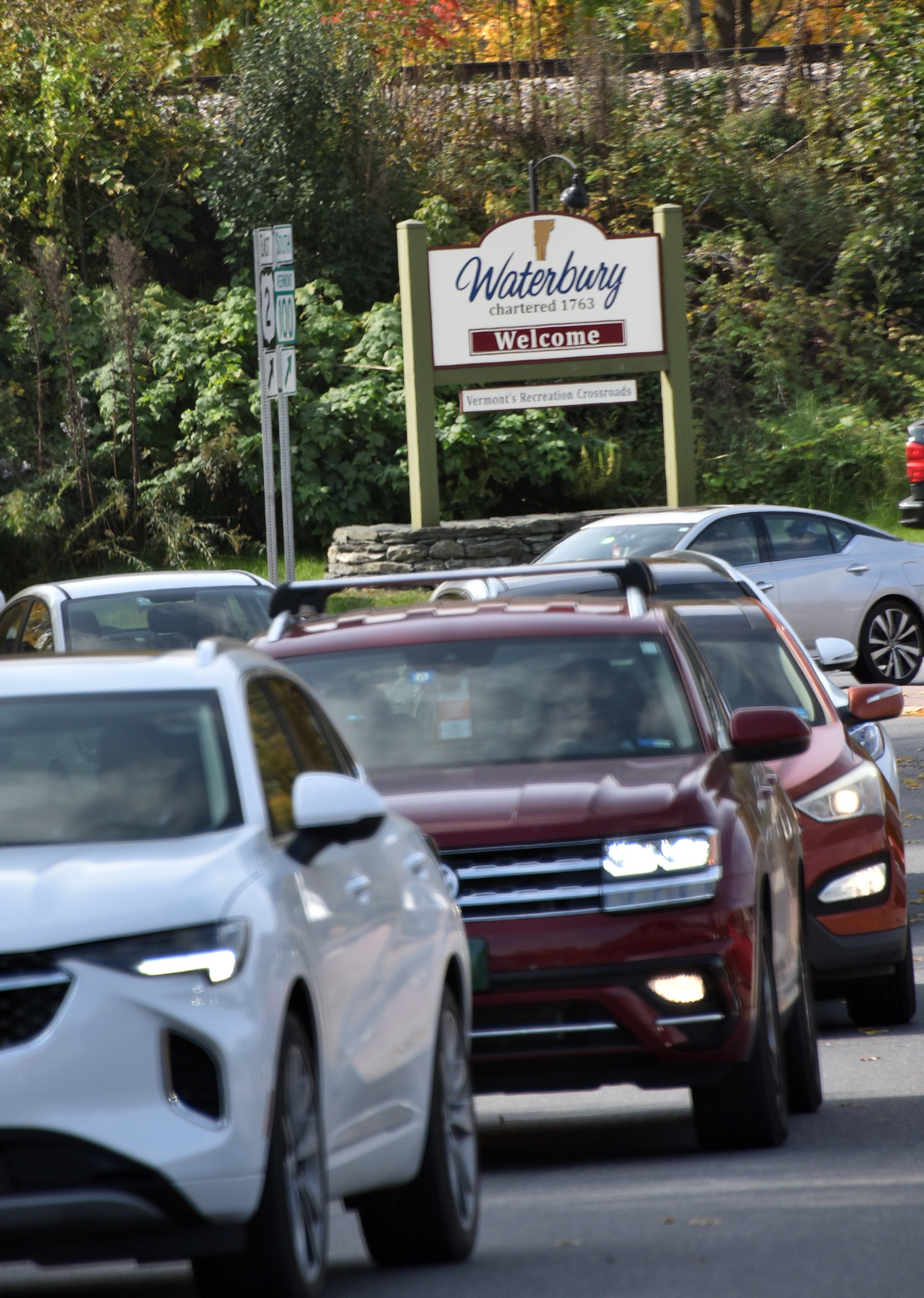   Slow going in the Waterbury roundabout. Photo by Gordon Miller  