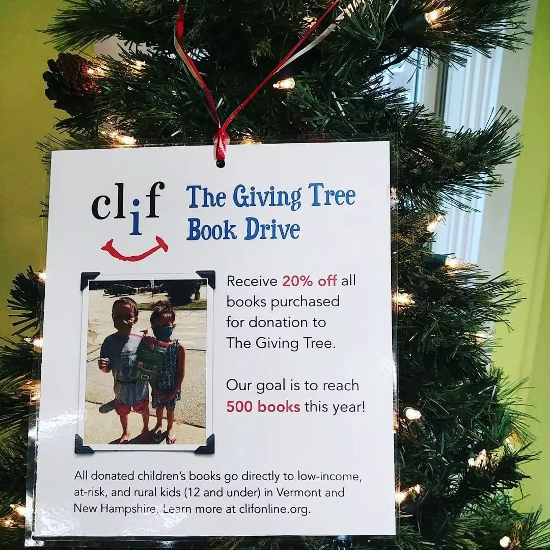 Bridgeside Books hosts annual holiday children’s book drive