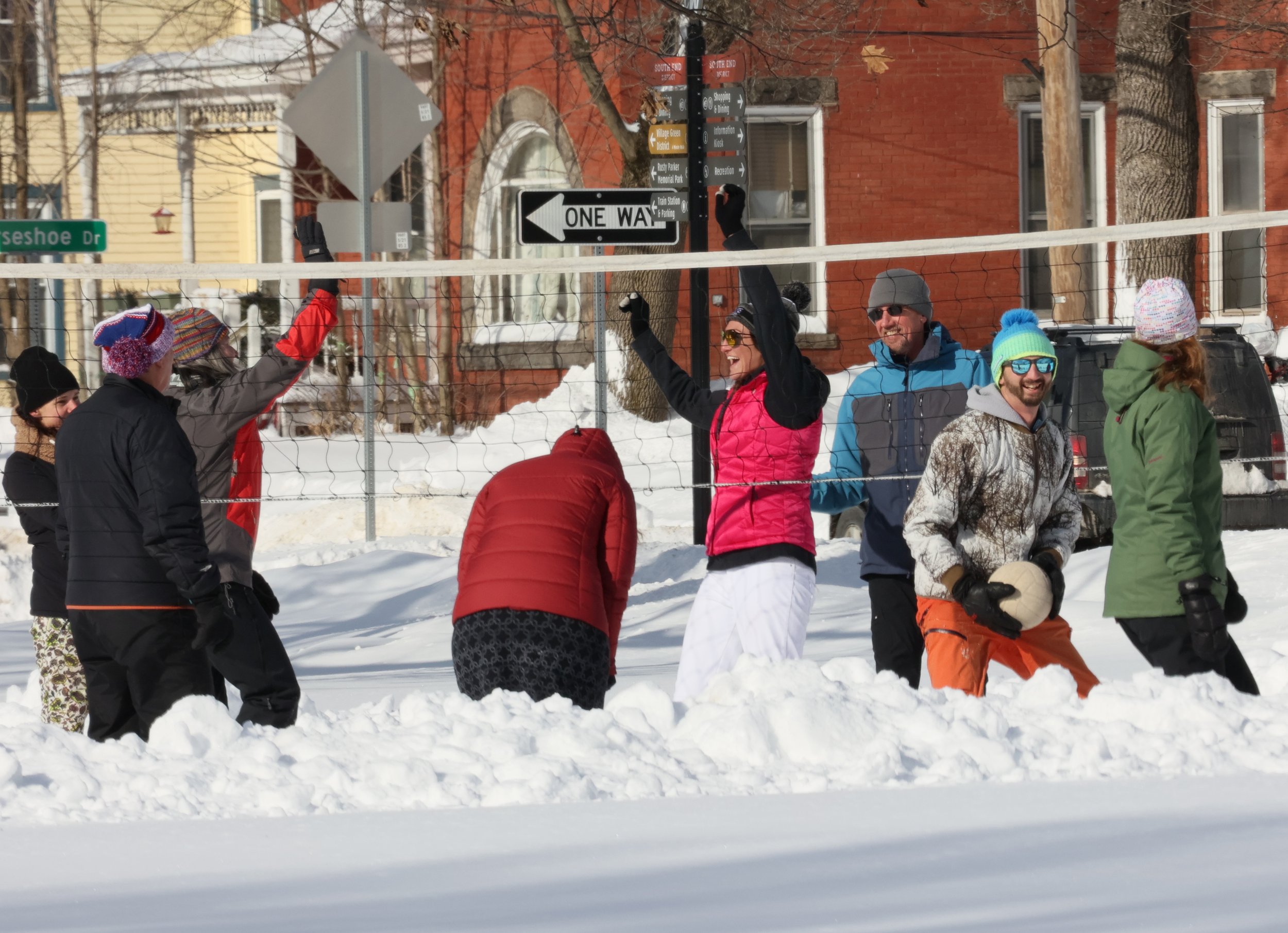   Who needs a beach? Snow volleyball is a hit. Photo by Gordon Miller  
