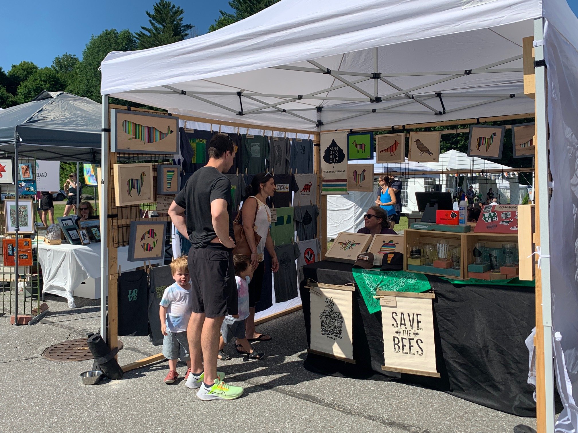  Many vendors had nature-themed handmade items such as the screenprinted pieces at Ned and Kate Beebe’s SunOfABirch stand. Photo by Lisa Scagliotti 