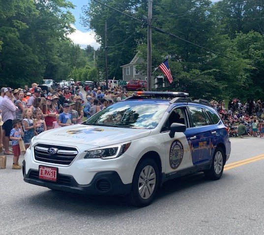  Waterbury Ambulance Service take a lap. 