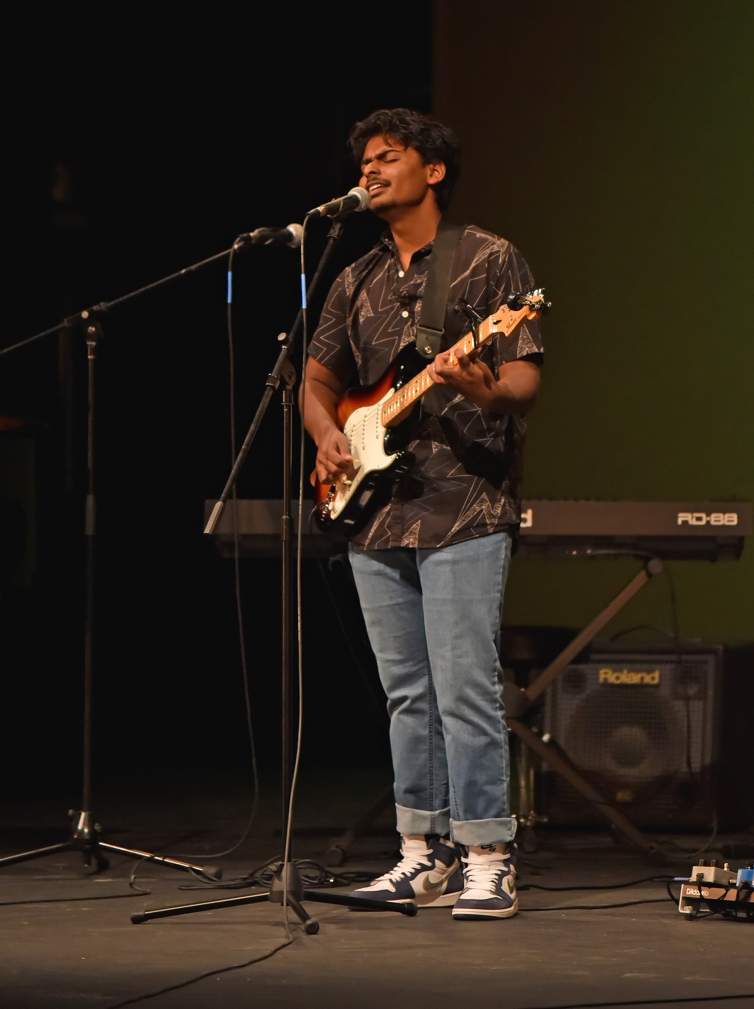   Harwood Senior Jeswin Antony covers “Dreamin” by Mac deMarco. Photo by Gordon Miller  