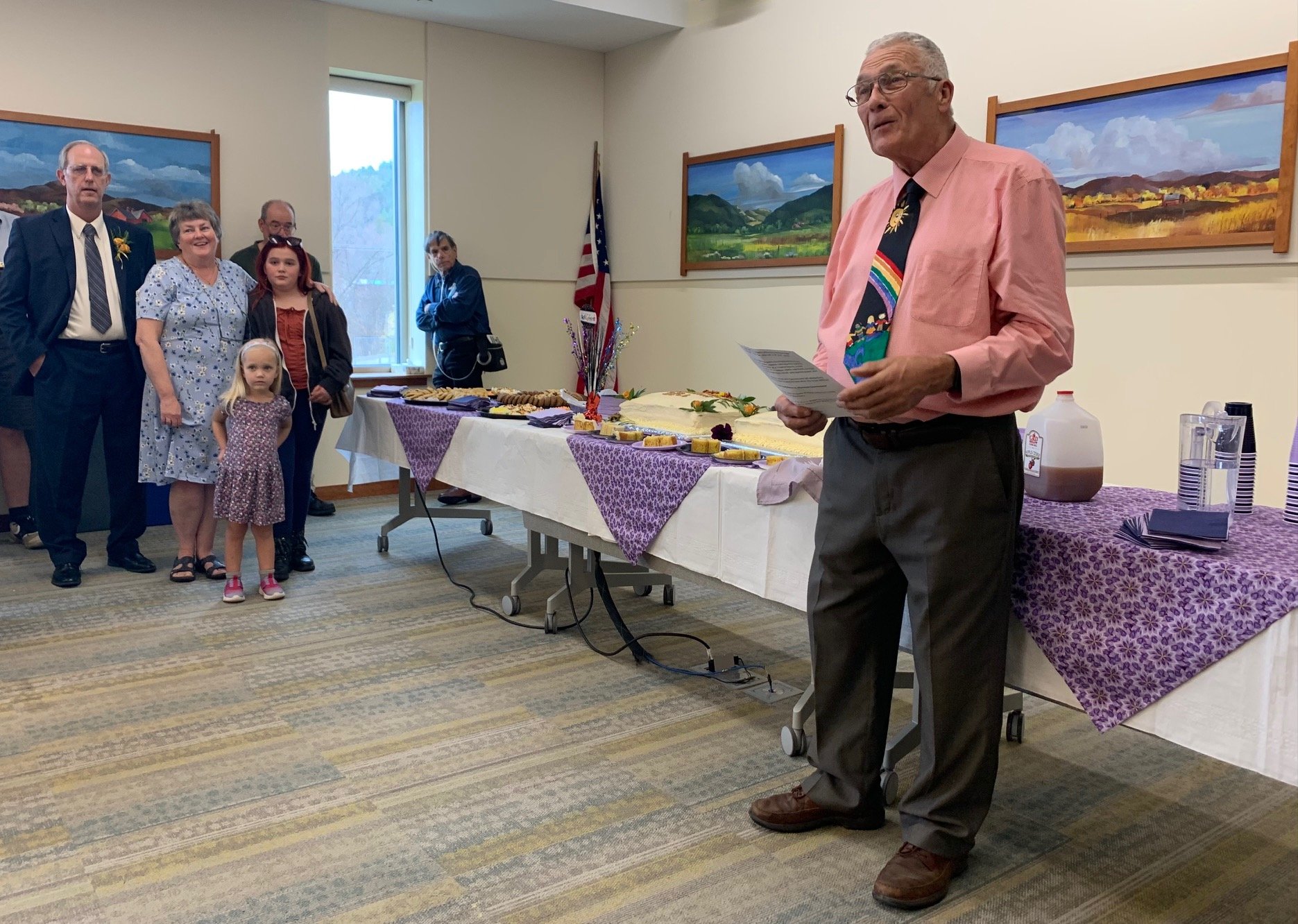  Shepeluk along with his wife Ingrid and grandchildren look on as Flanders shares remarks. Photo by Lisa Scagliotti 