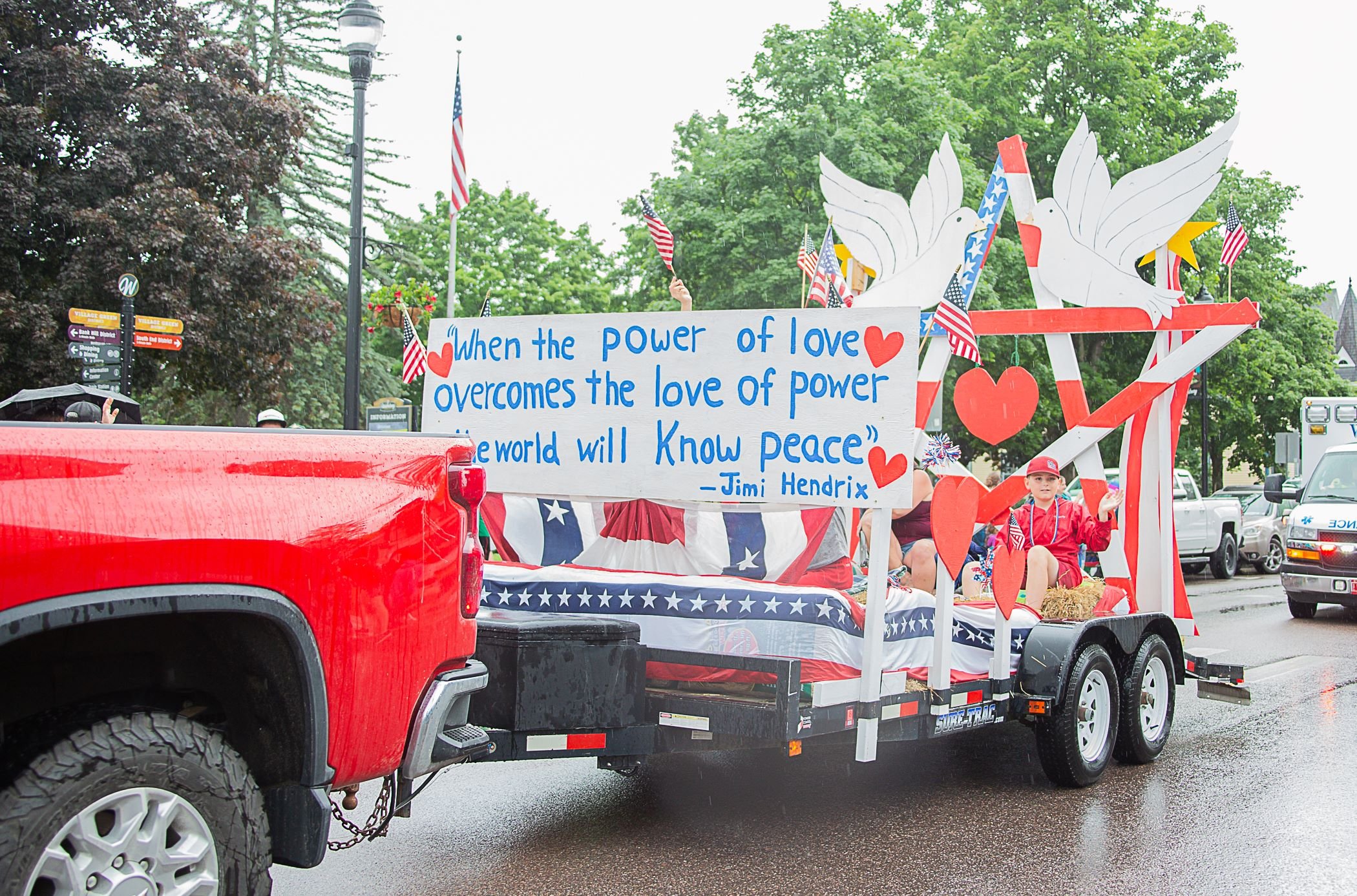 Rain or shine, Waterbury revels in its Not Quite Independence Day ...