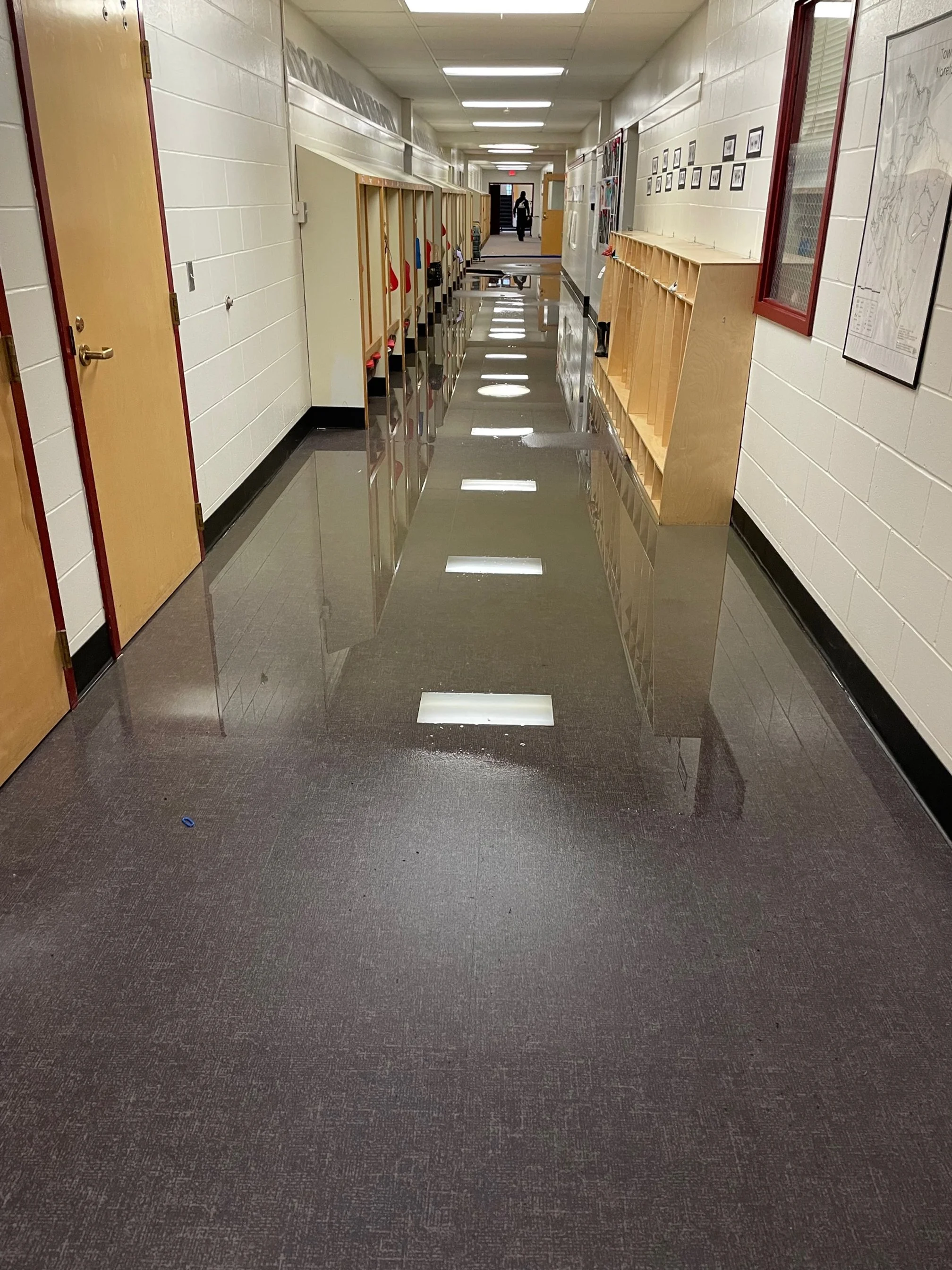 Moretown Elementary students return without their school — Waterbury