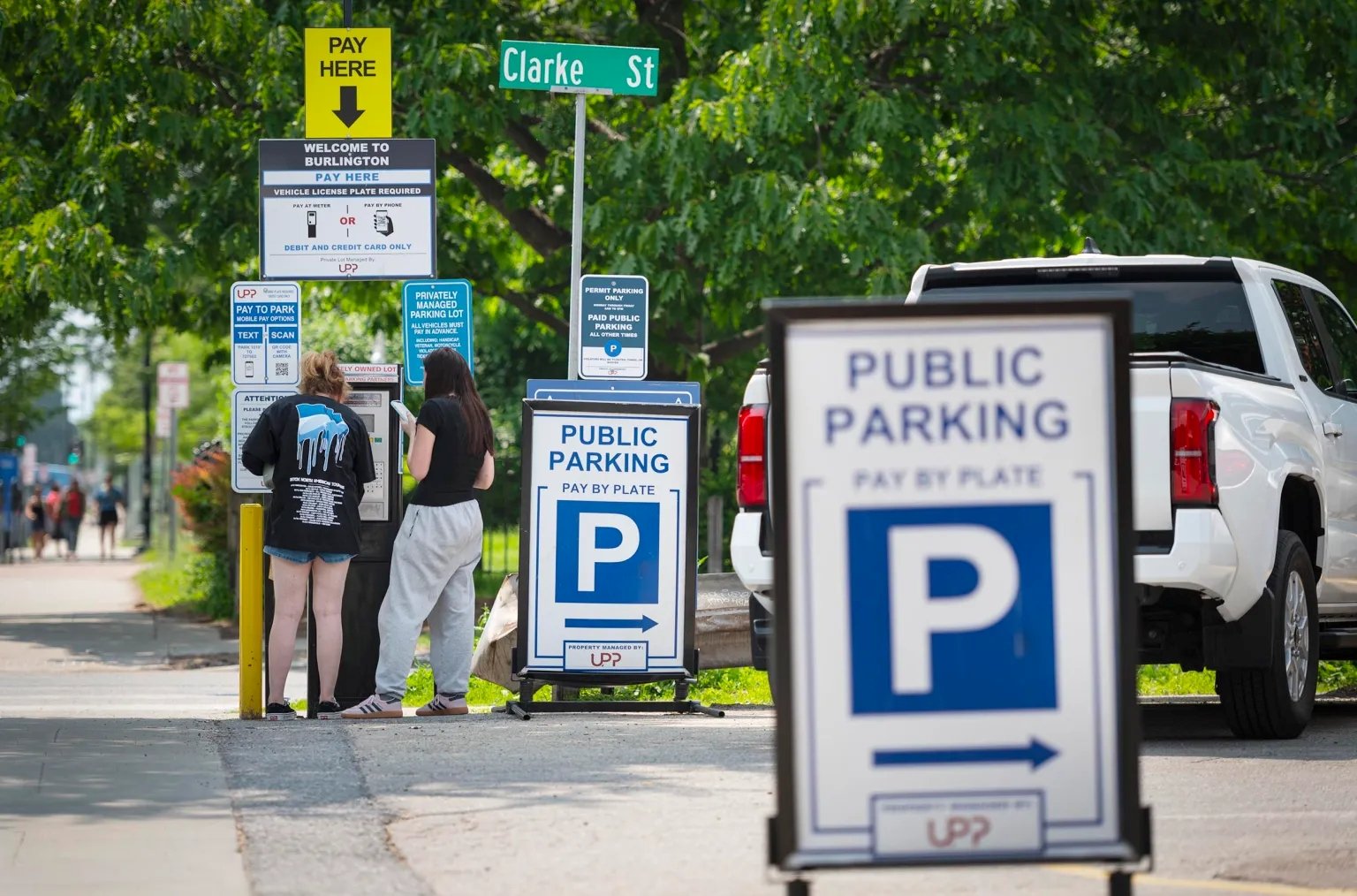 Vt. attorney general announces $150k fine for private parking company using practices that ‘trick consumers’ to pay fees 