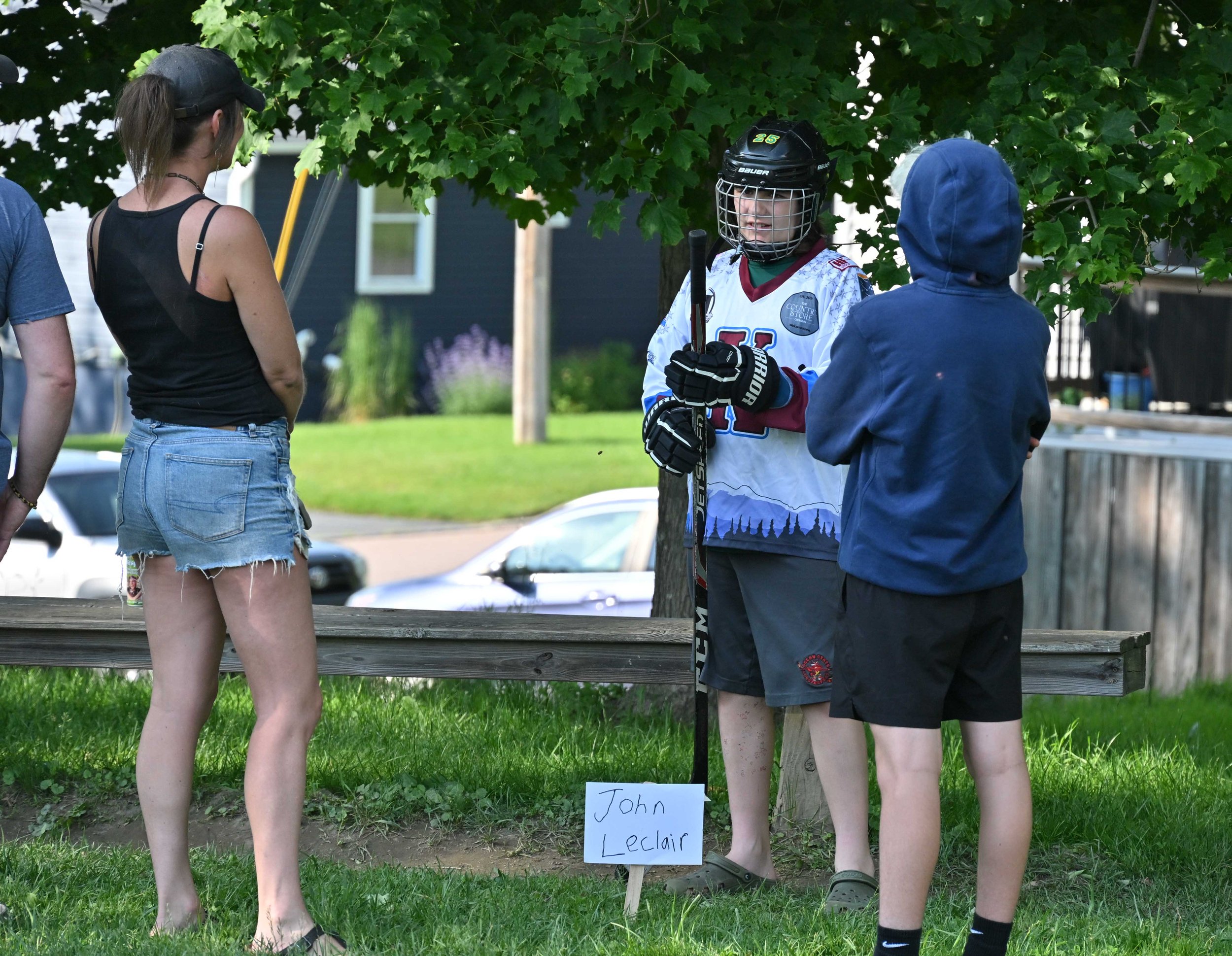 NHL standout and Olympic hockey player ‘John LeClair’ shares his story. Photo by Gordon Miller