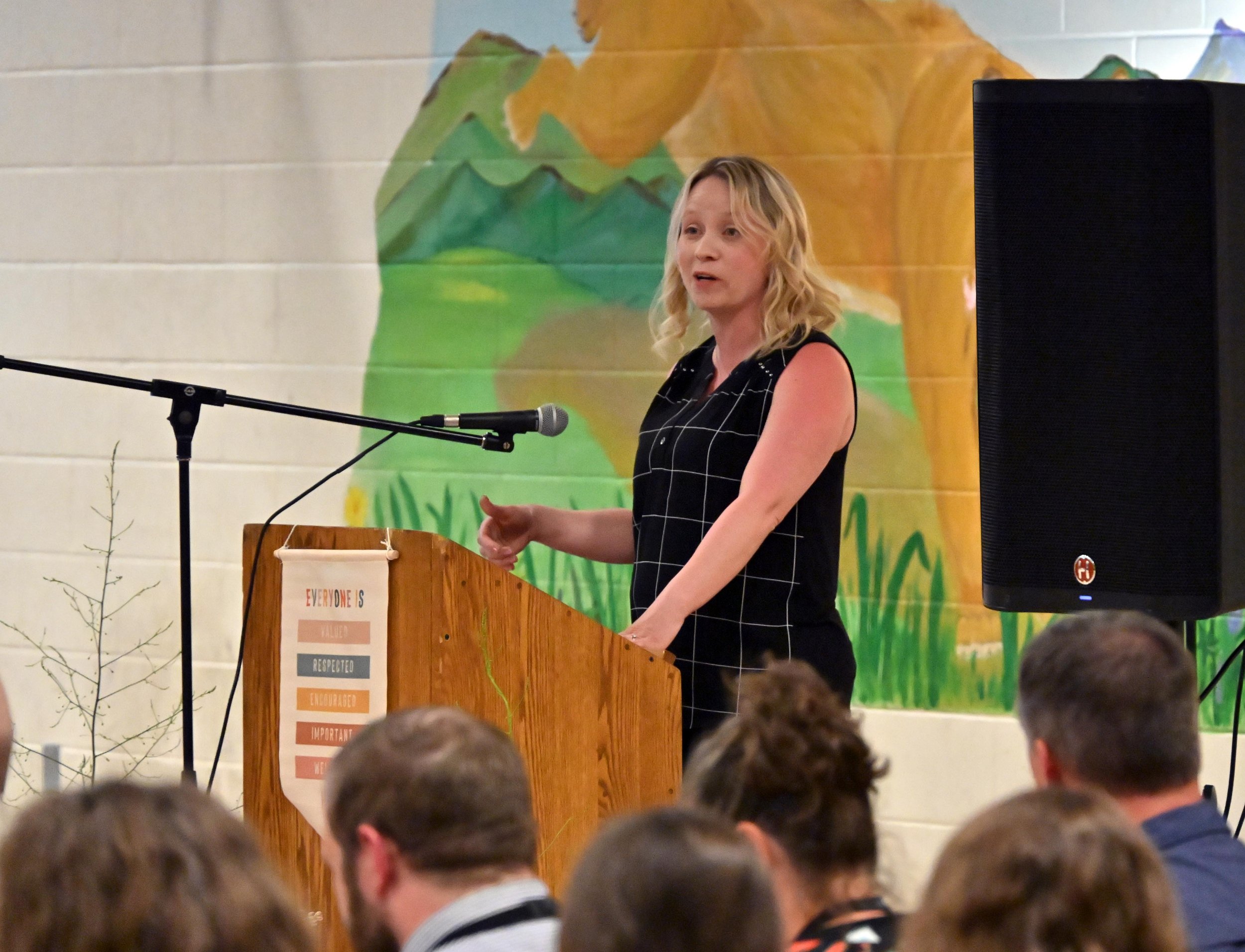   Math teacher Jen Wheaton speaks to and about the class of 2025. Photo by Gordon Miller  