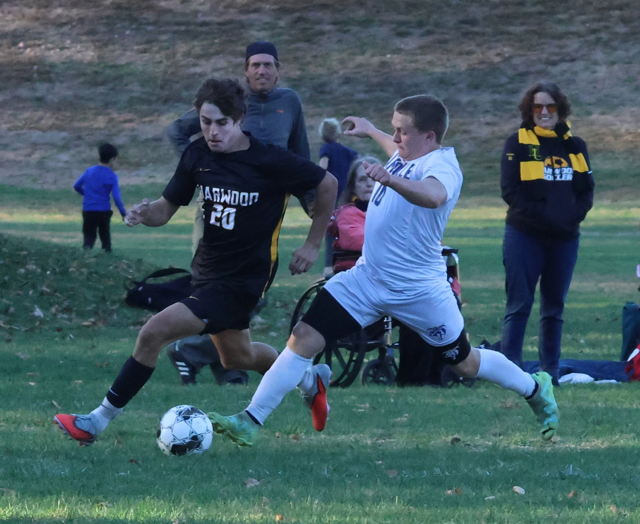 Harwood boys soccer vs Lam 3 gm.jpg