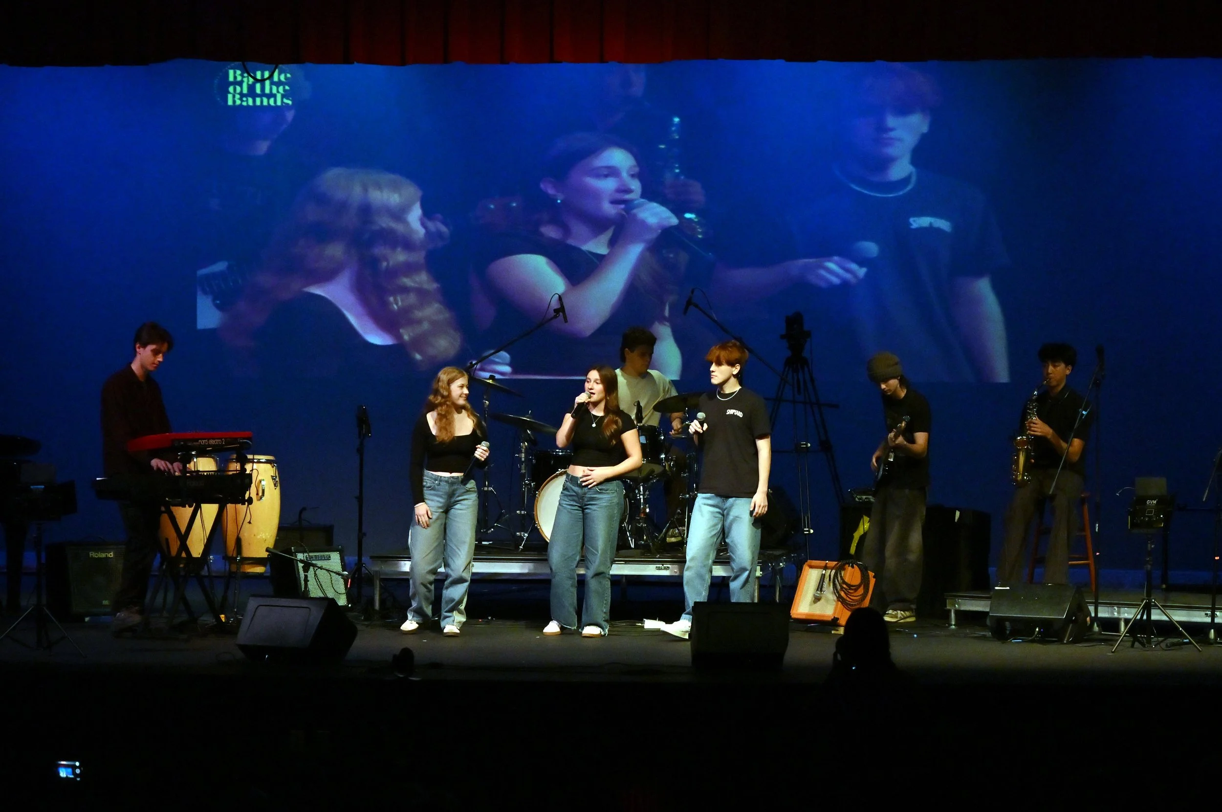  Harwood’s band Undecided performs “Man I Need” by Olivia Dean. Photo by Gordon Miller 