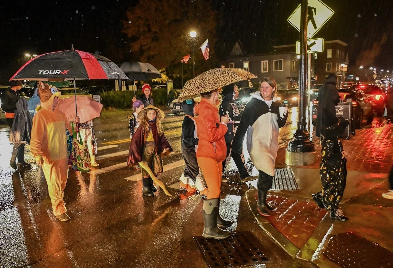 Halloween 2025: Costumes, candy—umbrellas!