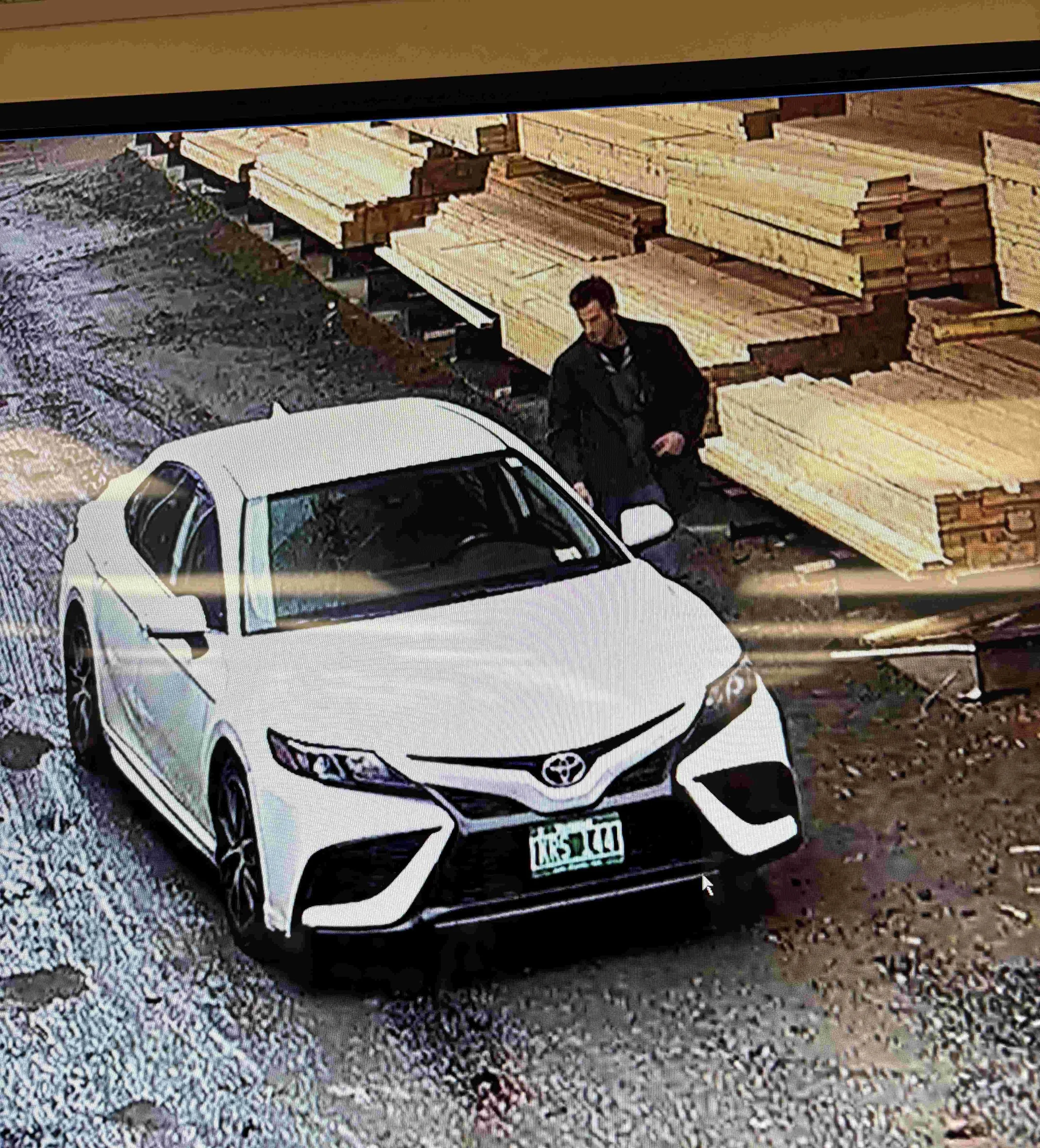 State police investigate thefts at Sticks &amp; Stuff, Aubuchon Hardware