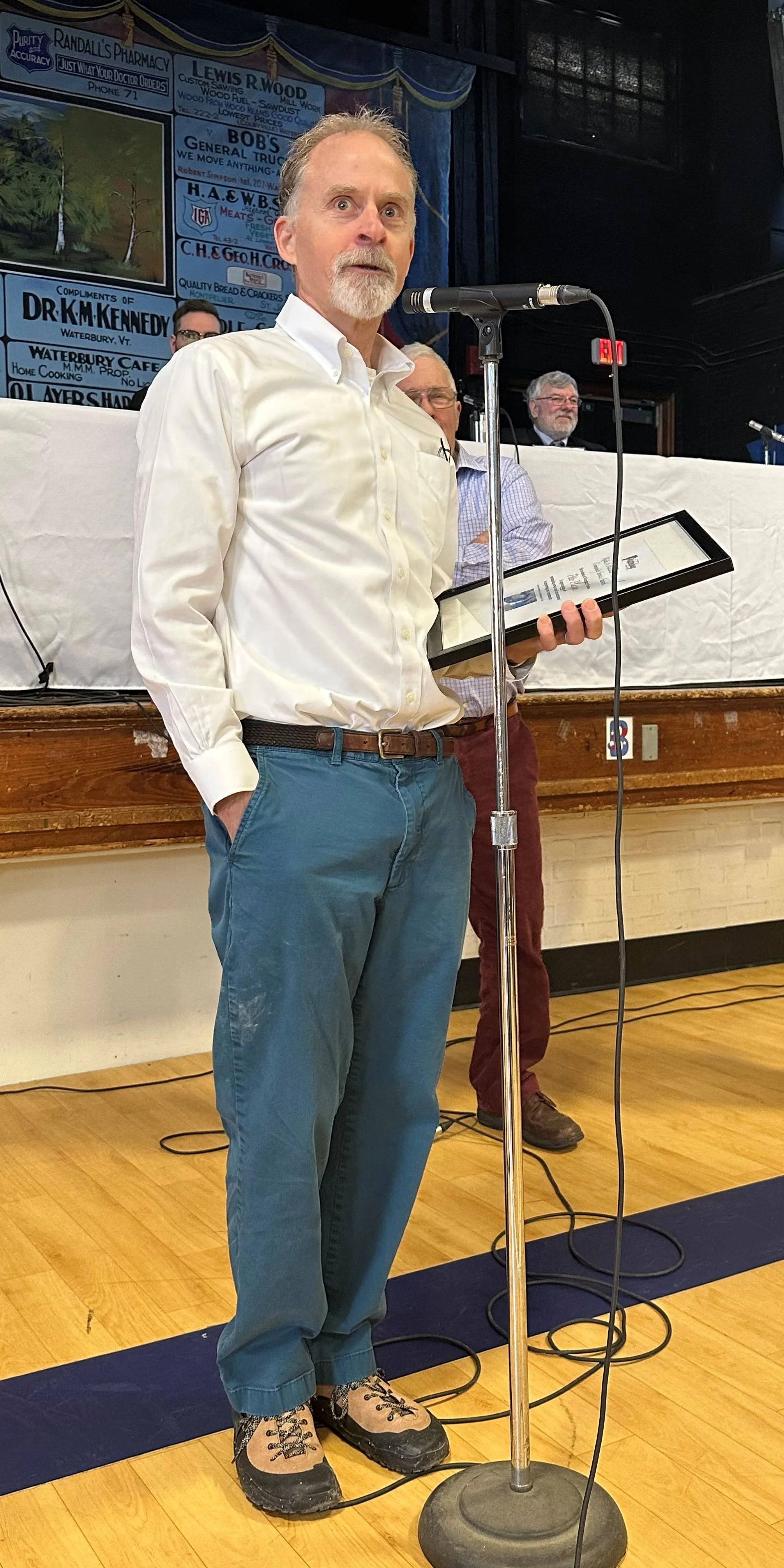   Peter Plagge accepts his award. Photo by Lisa Scagliotti  