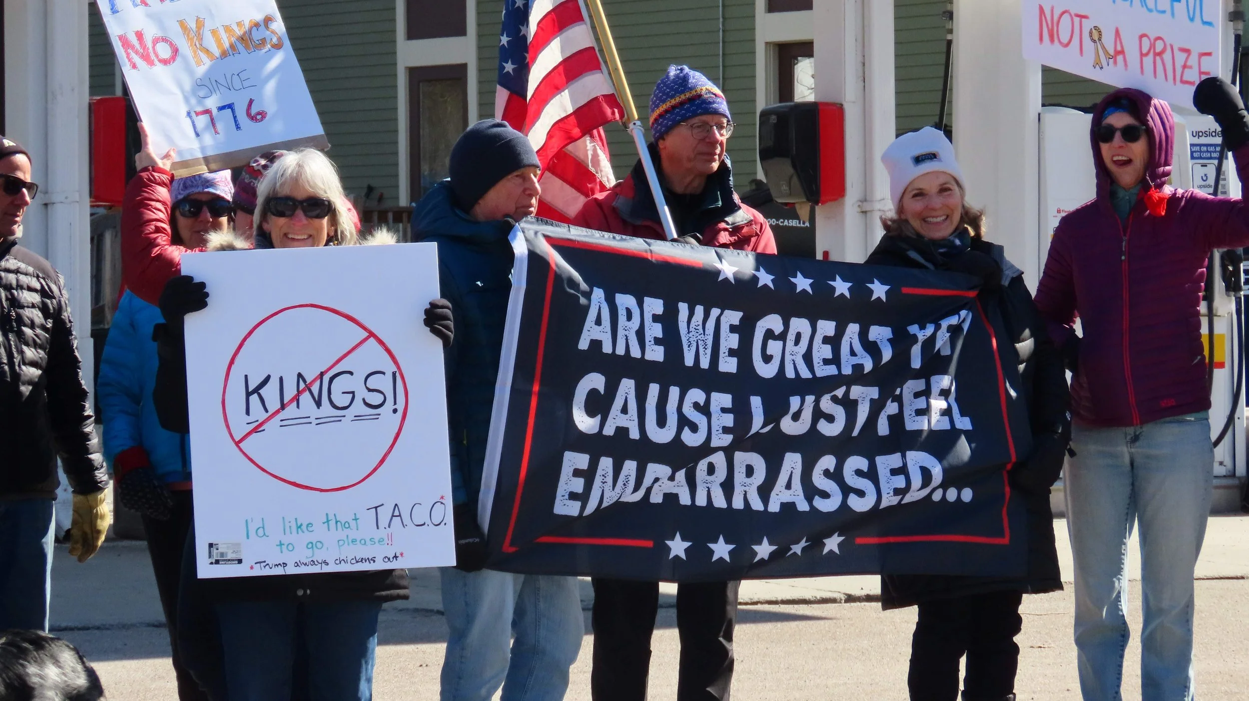  Photo by Rob Hofmann 