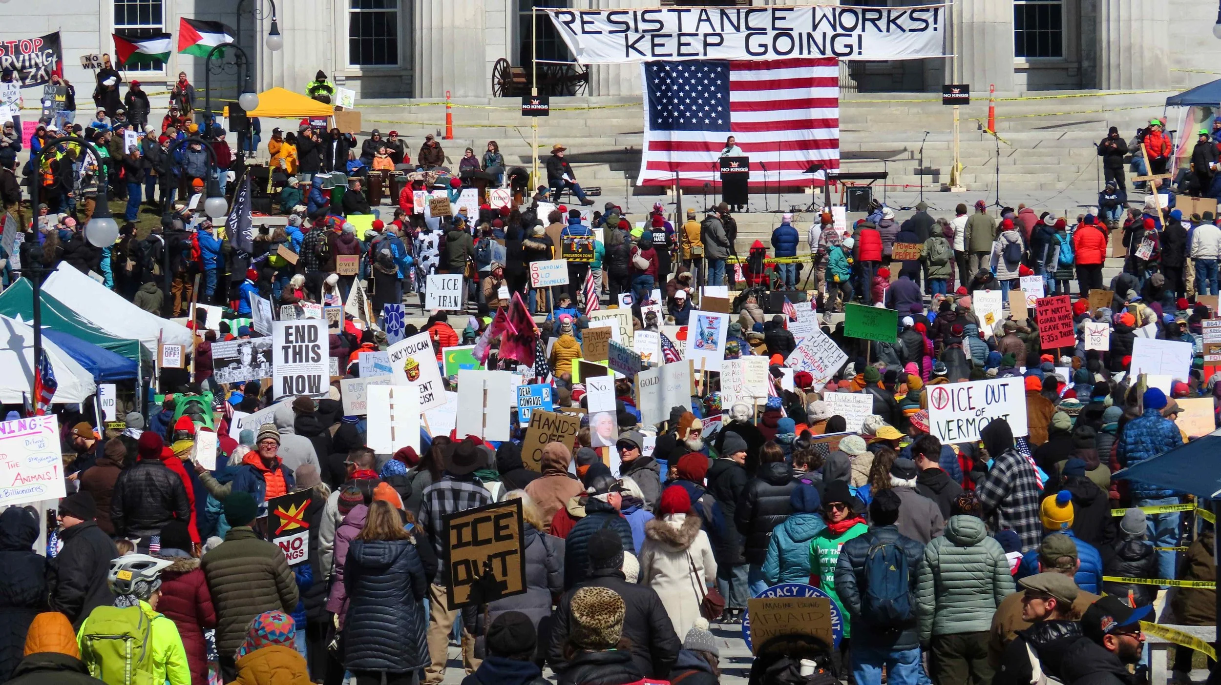  Photo by Rob Hofmann 