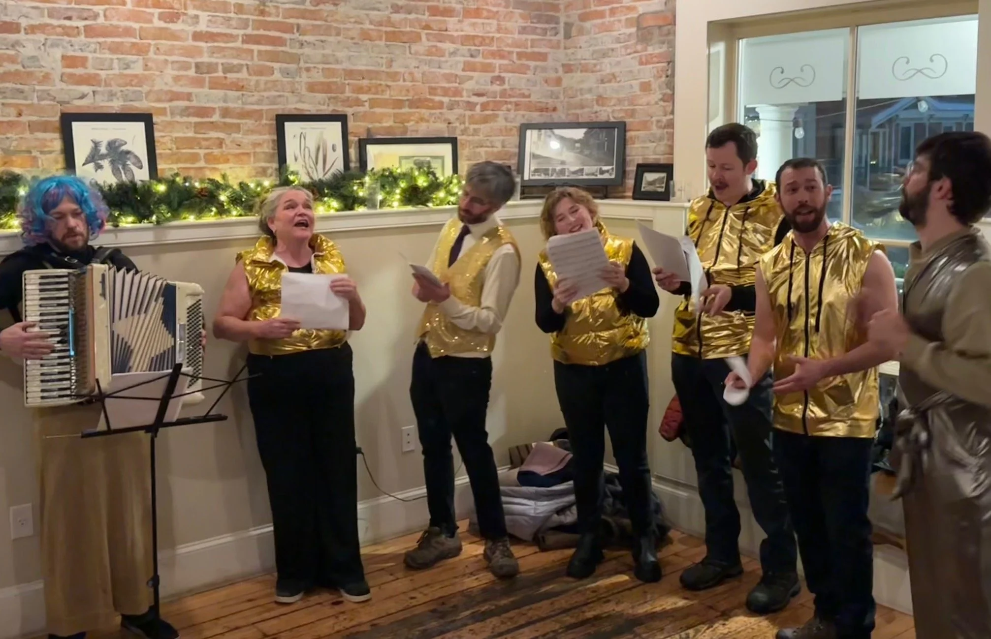  Photo by Lisa Scagliotti 