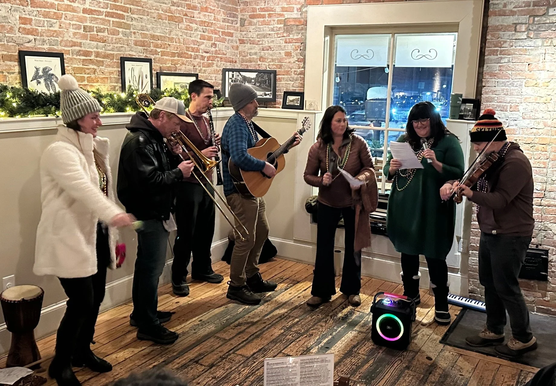  Photo by Lisa Scagliotti 