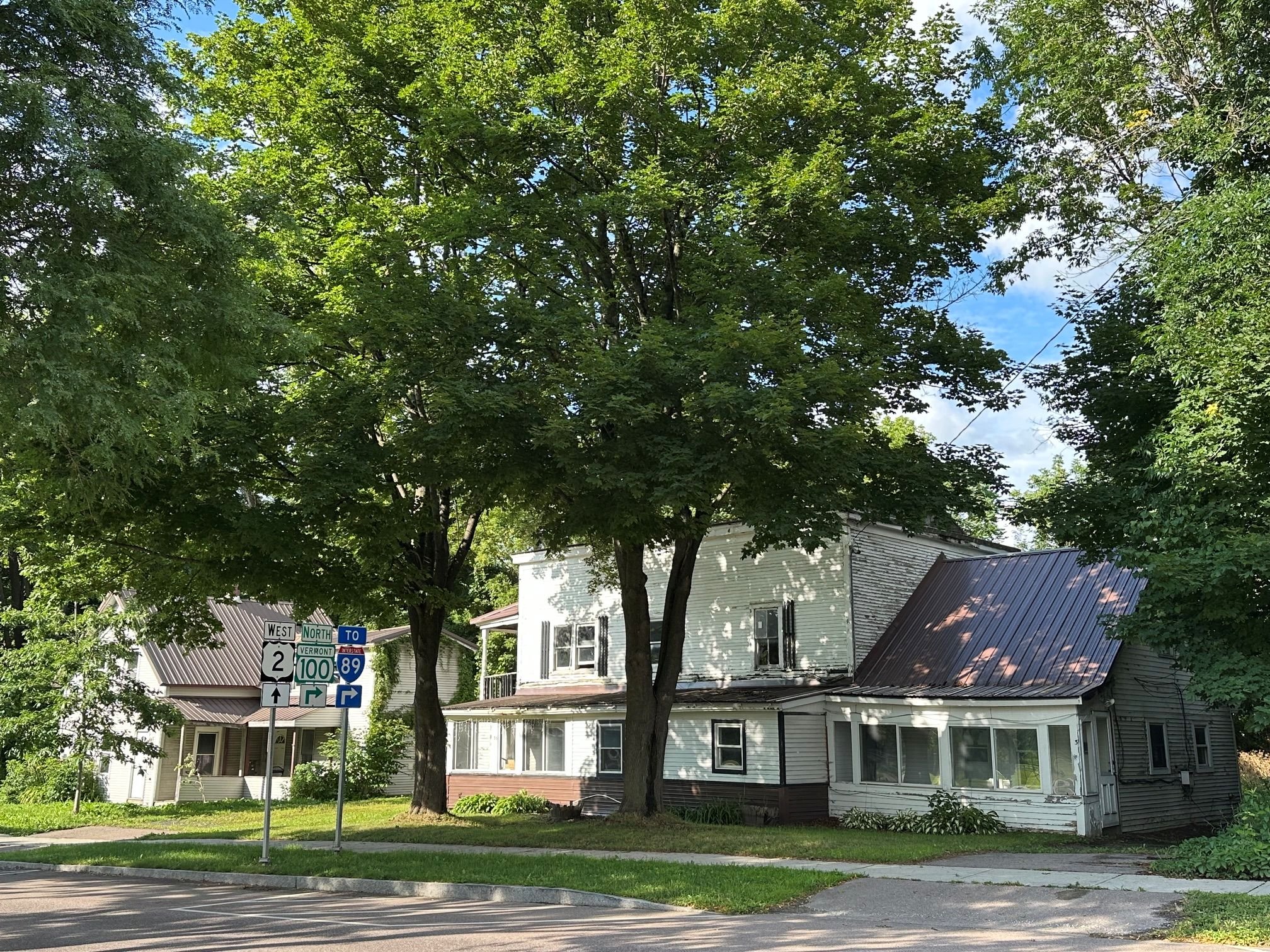  Properties at 35 and 33 North Main Street are slated for demolition under the FEMA buyout program. Photo by Lisa Scagliotti&nbsp; 