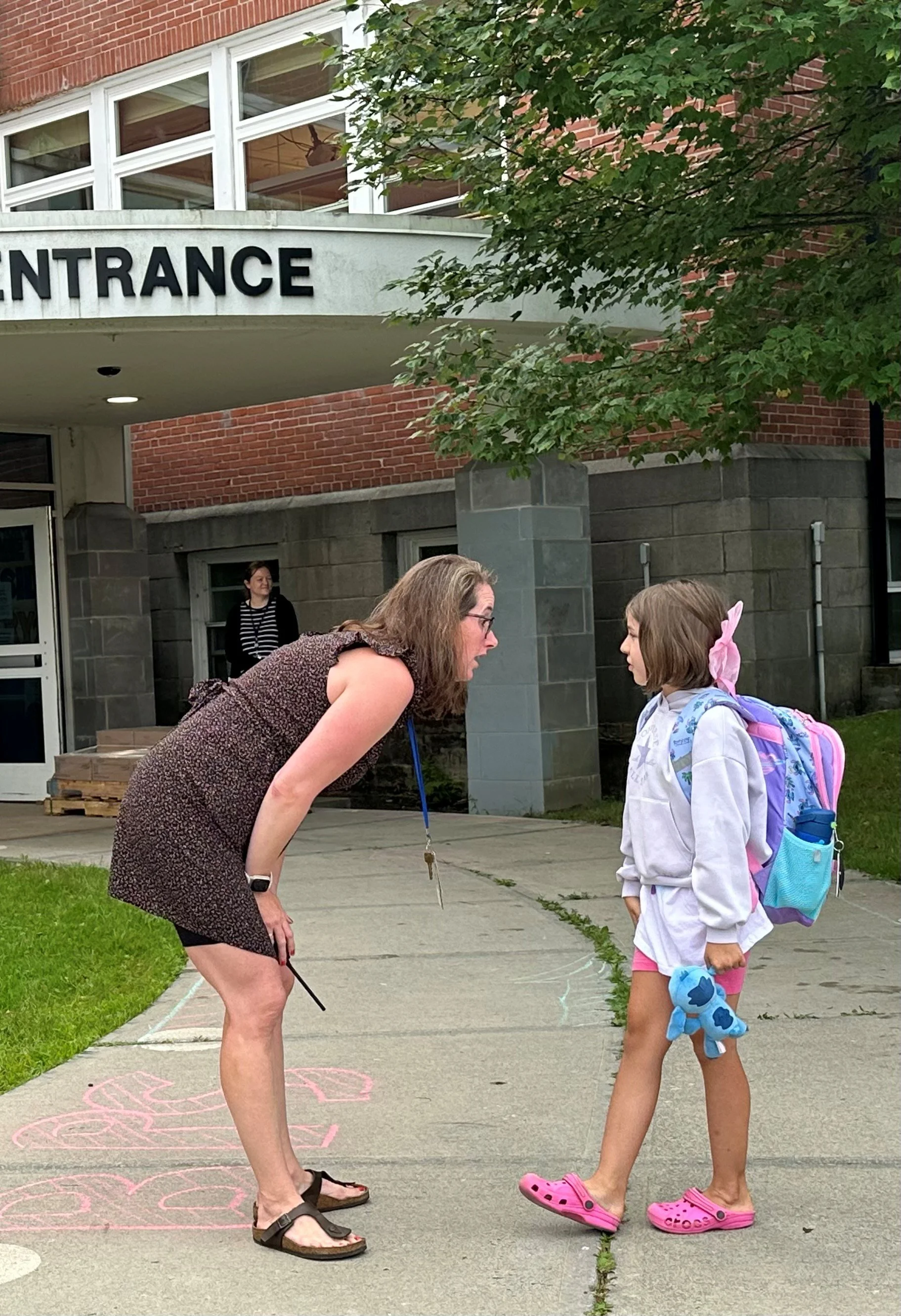 BPS first day 8-26-26 dropoff_lisa (16).jpg
