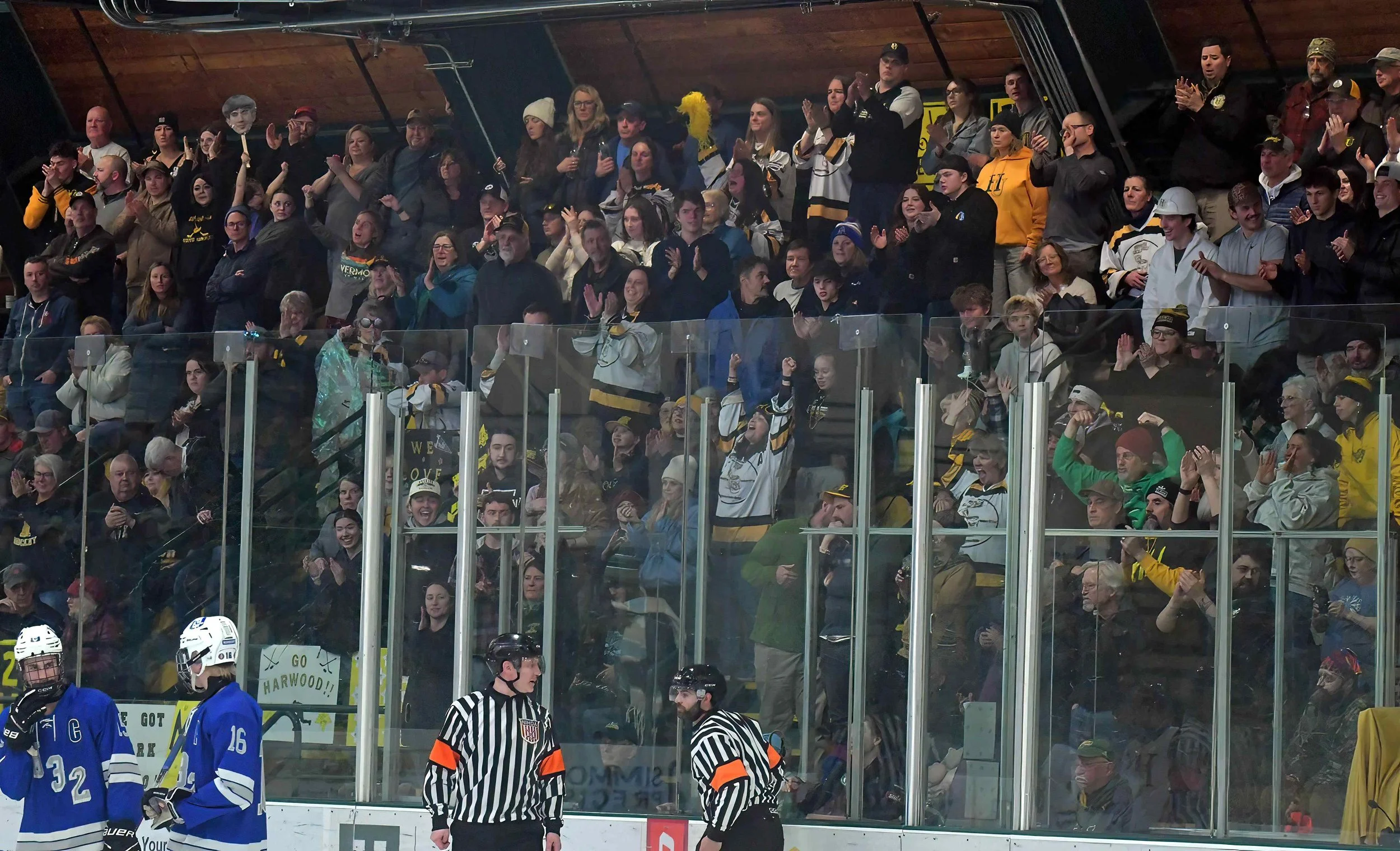  Photo by Gordon Miller 