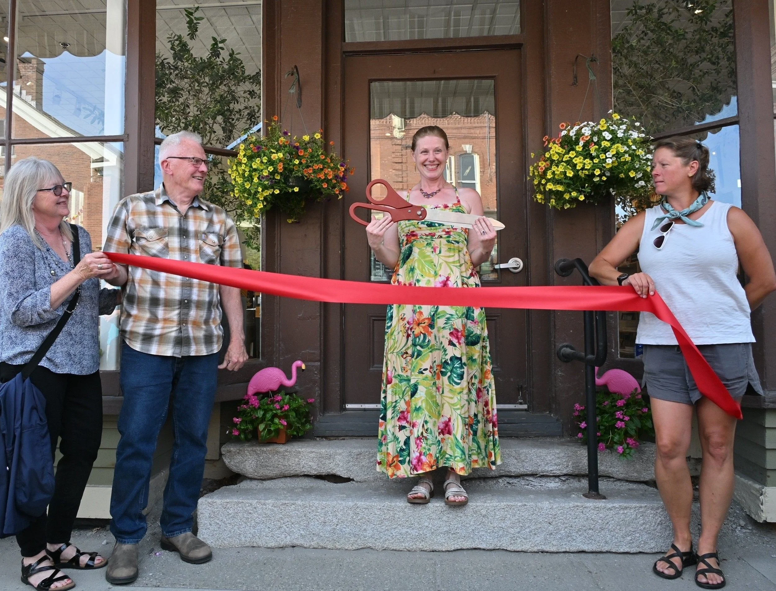 Business Notes: Axel’s update; new execs at Cabot Hosiery, Central Vt. Medical Center; Woodstock market taps local manager