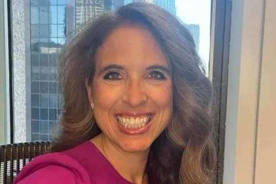 LinkedIn: In Dialogue: Vicki Salemi, Career Expert for Monster, on Trading the Recruiting Desk for the News Desk and Helping Job Seekers Get Hired, Part 1
