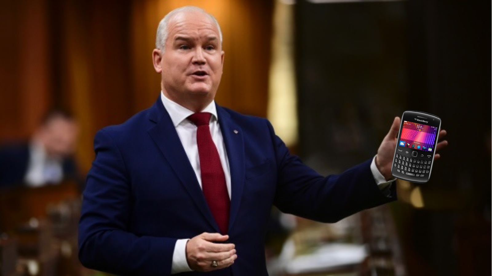 Erin O’Toole Gives Out His BBM Pin