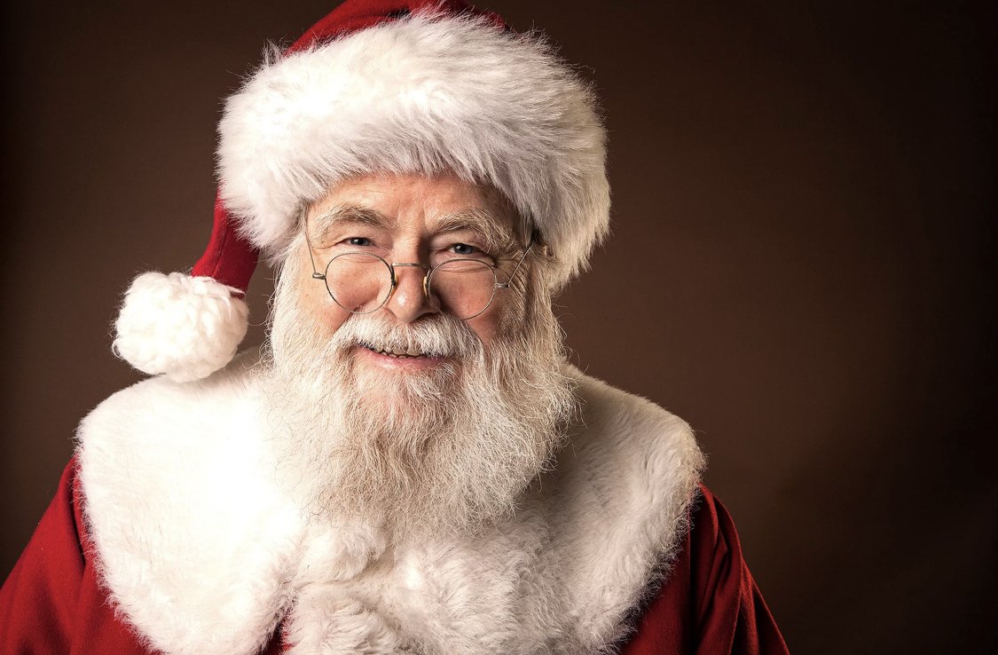 Dozens Of Elves Put On Unpaid Leave After Santa Announces North Pole’s Vaccine Mandate