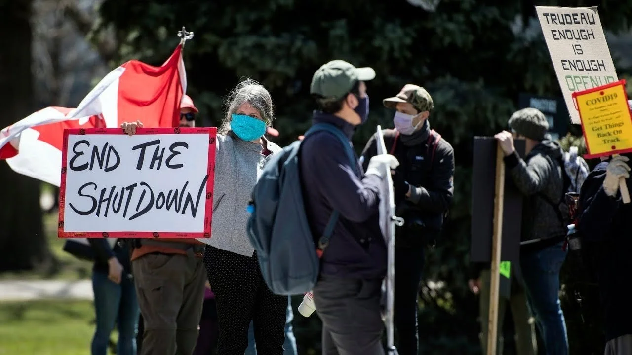 Freedom Convoy Supporters Eagerly Await Instructions On Whether To Support Russia Or Ukraine