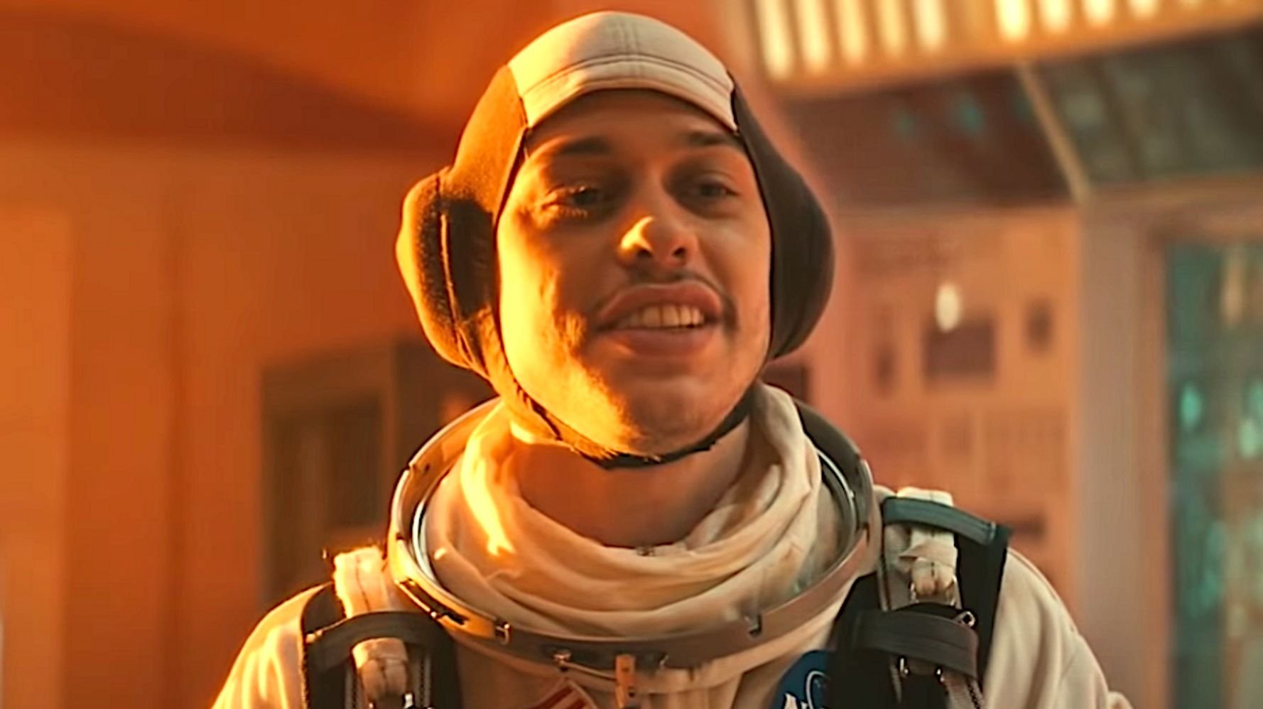 After A Scary 23 Hours Of Not Being In The News, Pete Davidson Announces He's Going To Space