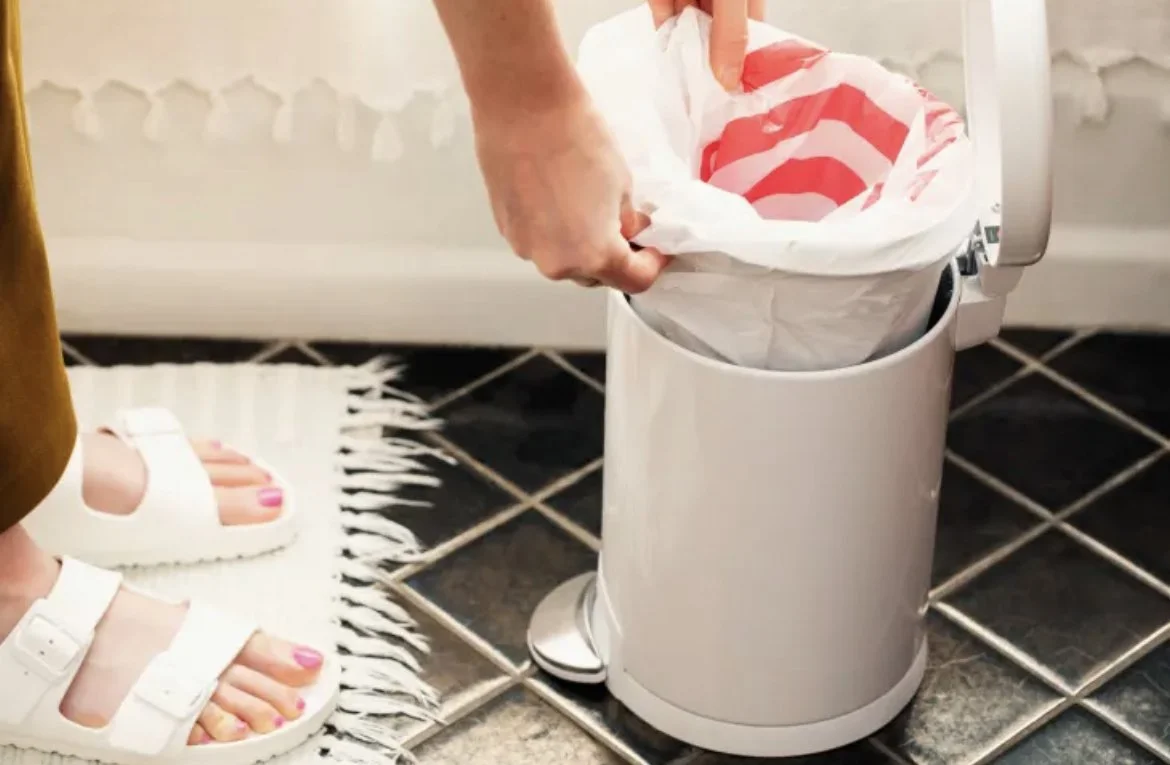 With Impending Plastic Bag Ban, Canadian Bathroom Garbage Bins Prepare For Life Of Collecting Trash Directly