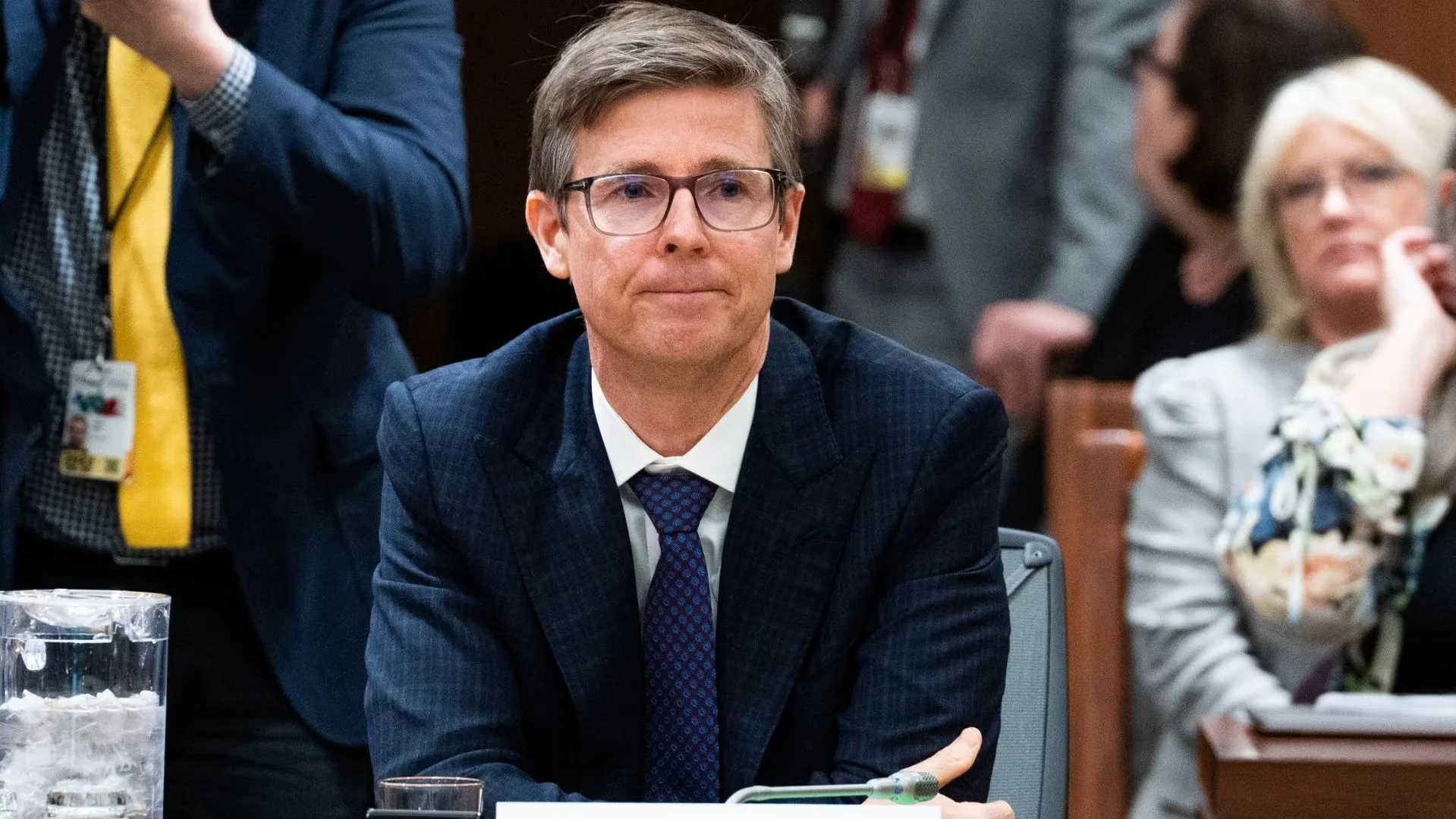 Grocery CEOs Ordered To Leave Their Private Islands and Palatial Estates To Come To Ottawa To Share How They’re Stabilizing Prices