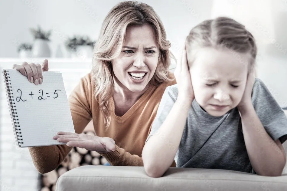 Many Parents Say They’ll Be Gaslighting Their Children Into Thinking Christmas Is Cancelled Because They’re Dumb And Not Because The Family Is Broke