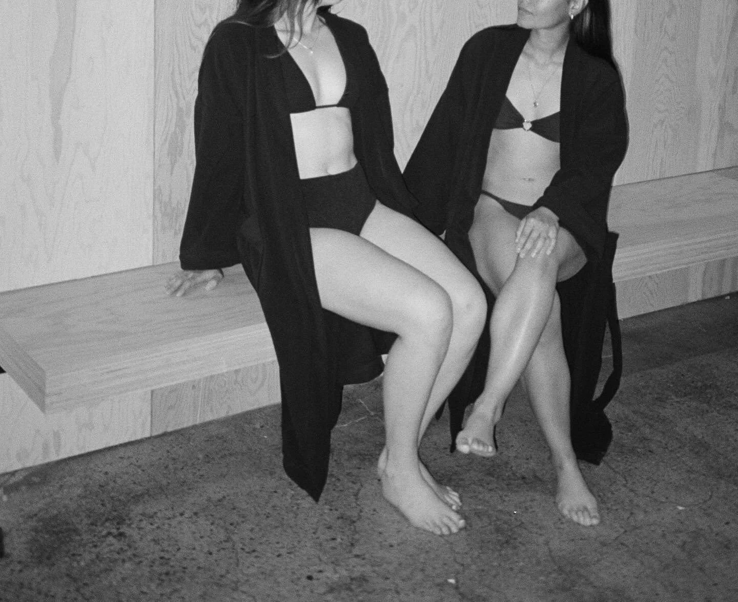 Last few days to order for shipping before the holidays! Use code FREESHIP for free shipping over 200$ 🎄 . #madeincanada #handmade #shopsmall #holidaygift