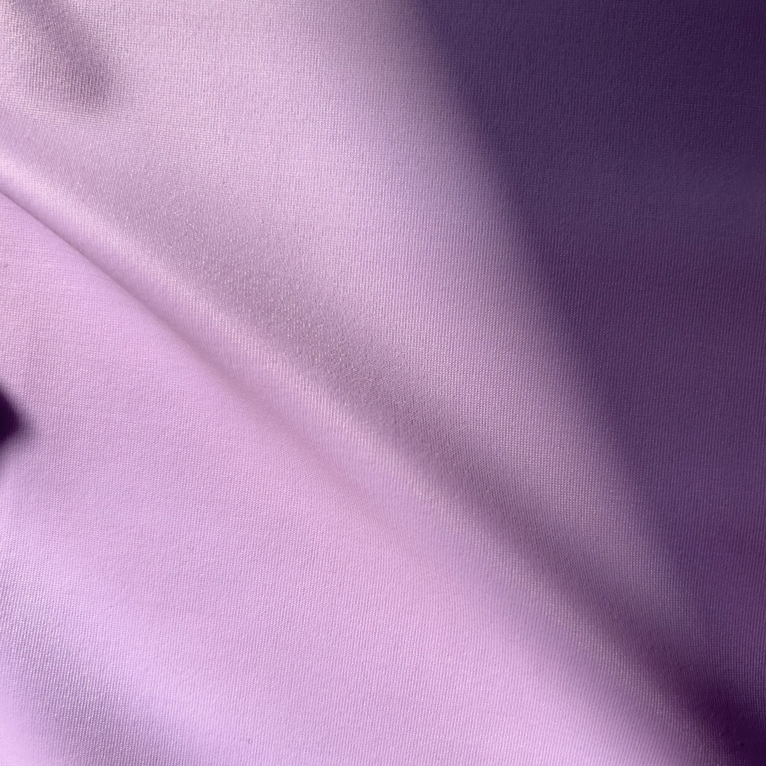 Pony- 78% ECONYL® + 22% Spandex
A light pinky purple.
