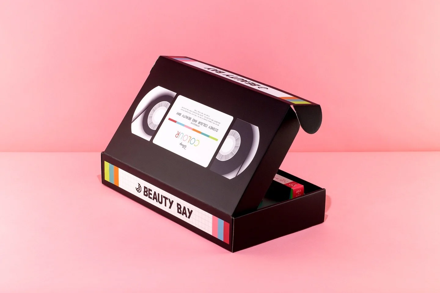 Press play on nostalgia. 📼✨

For the BEAUTY BAY &times; Disney Colour collection, we created retro VHS-style mailer boxes that take you straight back &mdash; but with a modern glow-up.

Inspired by the original colour palettes of iconic Disney films