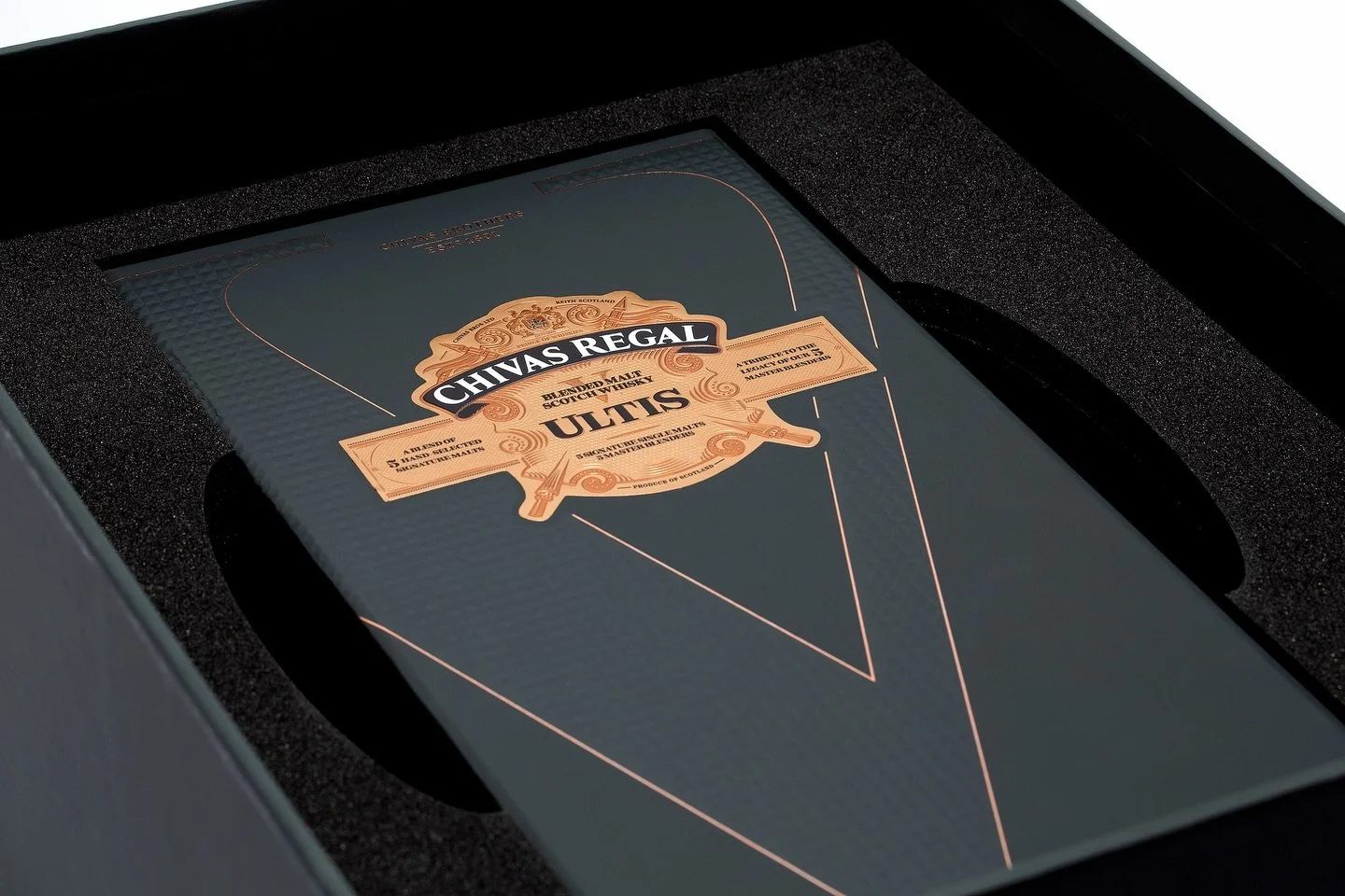 Five malts. One statement. 🥃✨

For Chivas Regal Ultis, we created a limited run of 90 presentation boxes designed to reflect the rarity and craft behind the blend &mdash; refined, considered, and quietly powerful.

Wrapped in smooth Corvon Mano, the