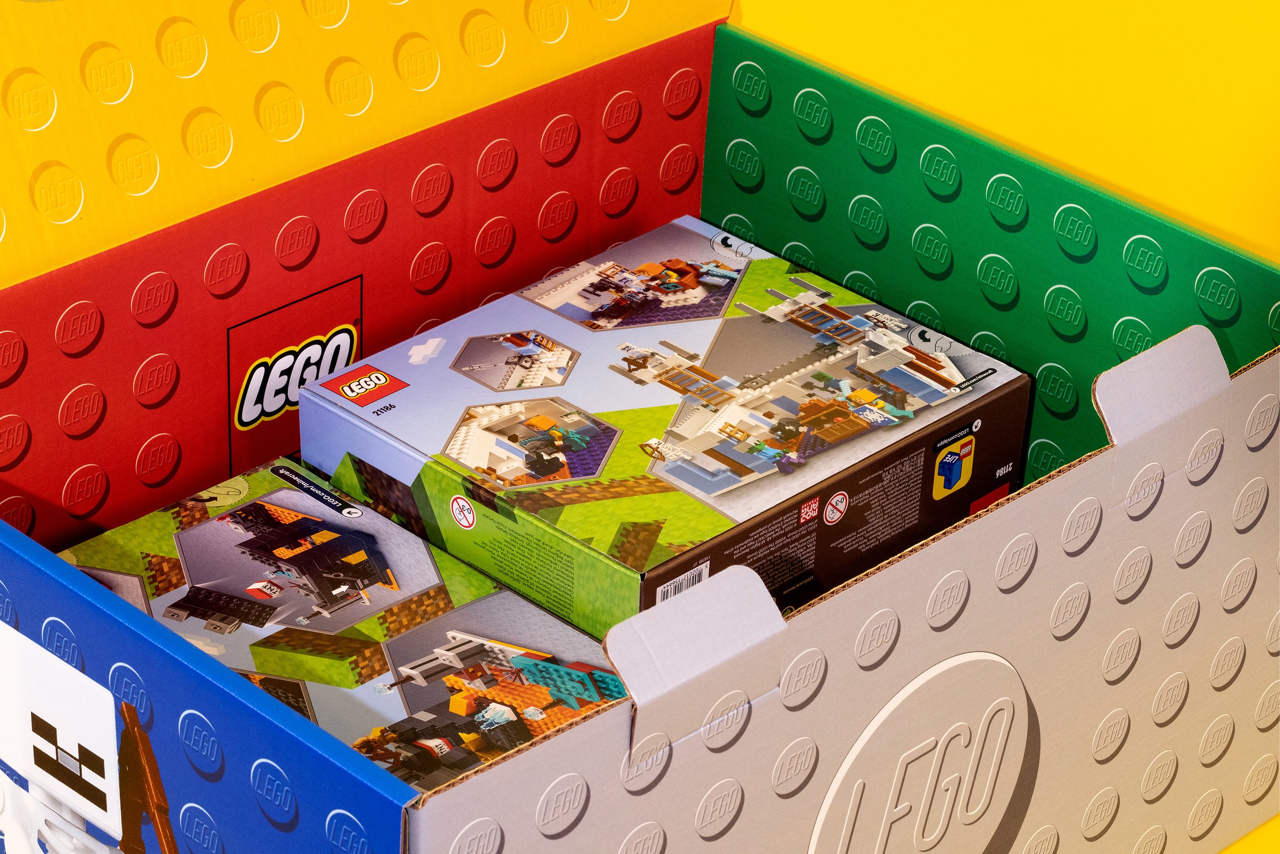 4_WrightBoxes_Lego_Minecraft_3000x2000.jpg