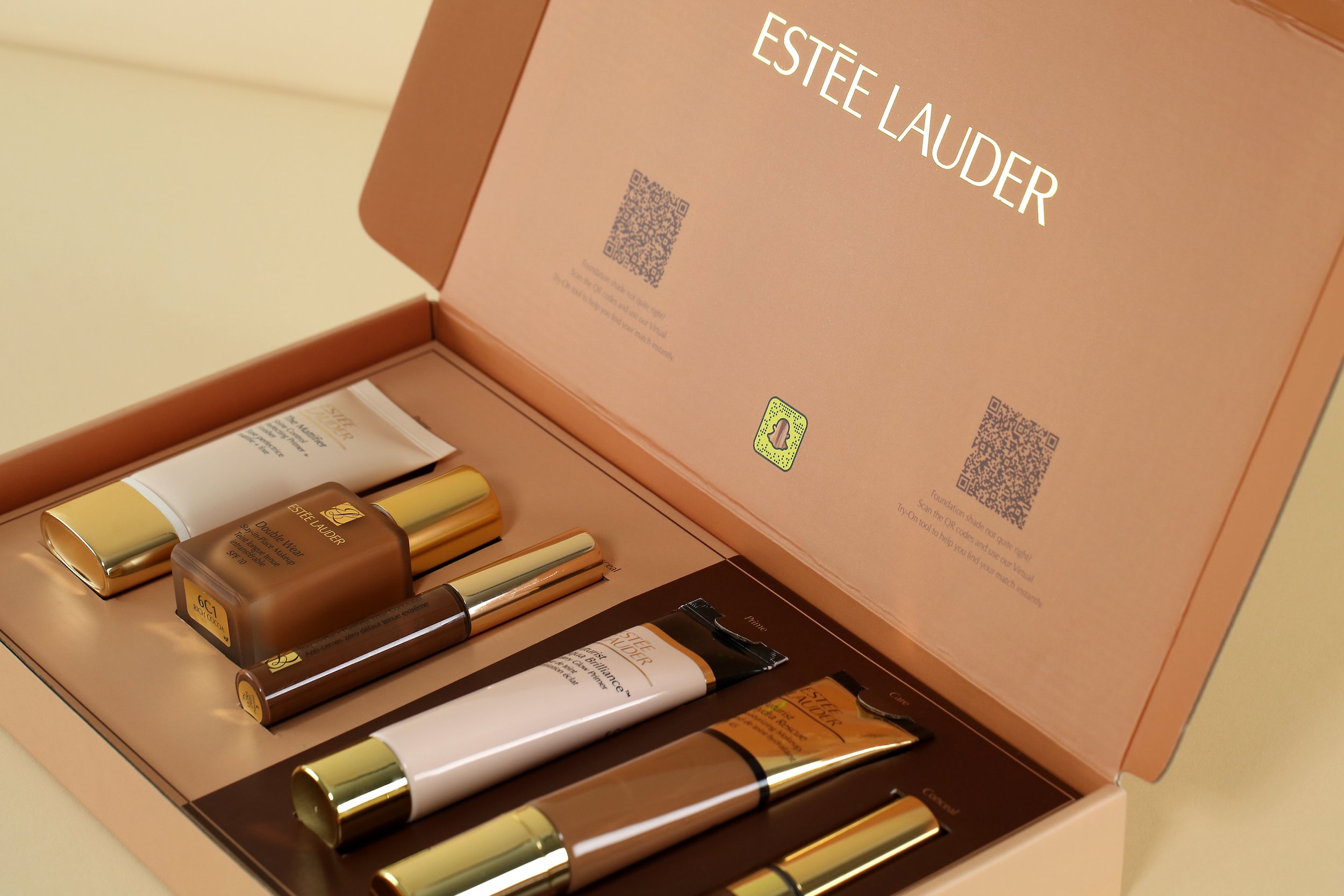 1_WrightBoxes_Estee_Lauder_3000x2000.jpg