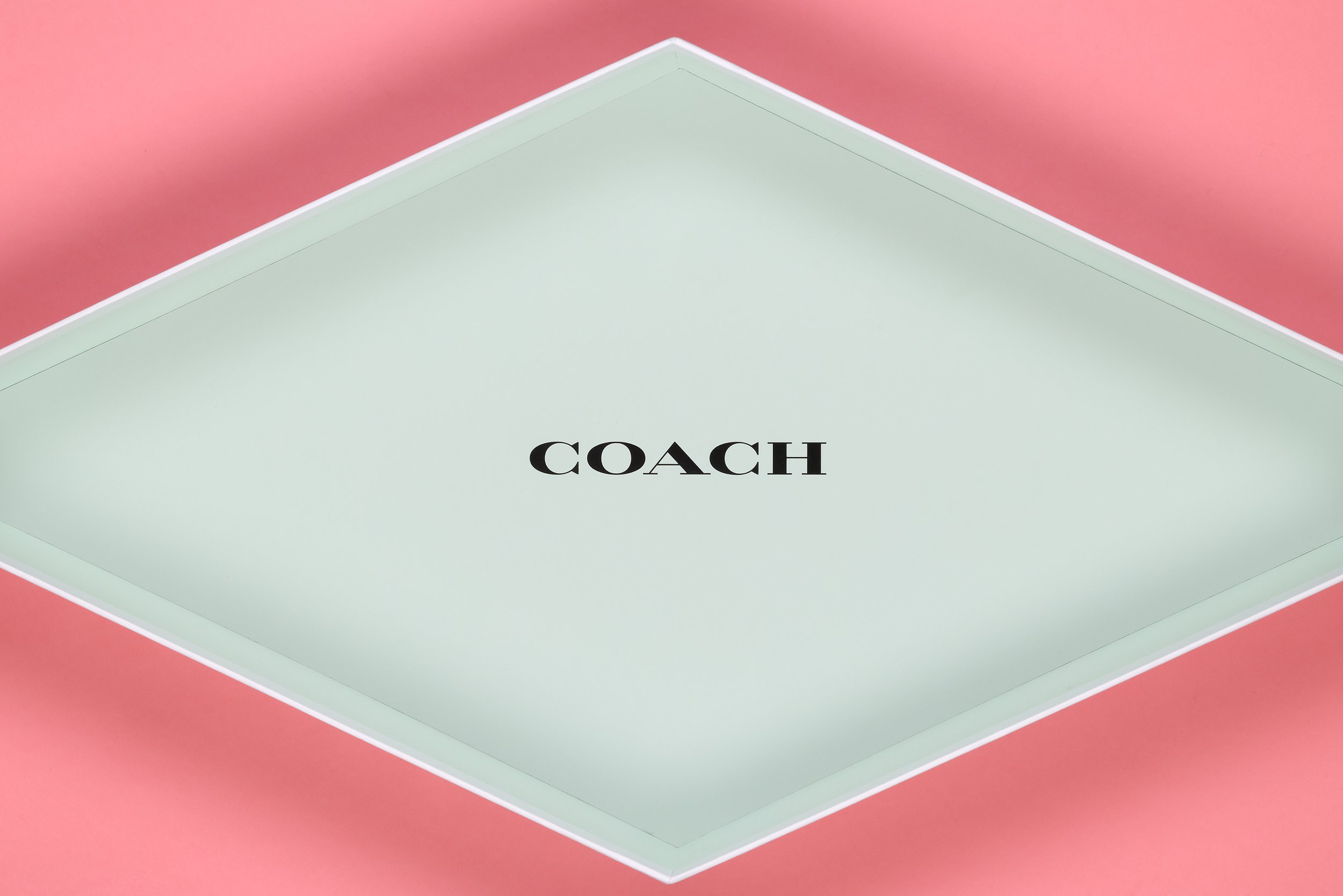 7_WrightBoxes_CoachXSims_3000x2000.jpg
