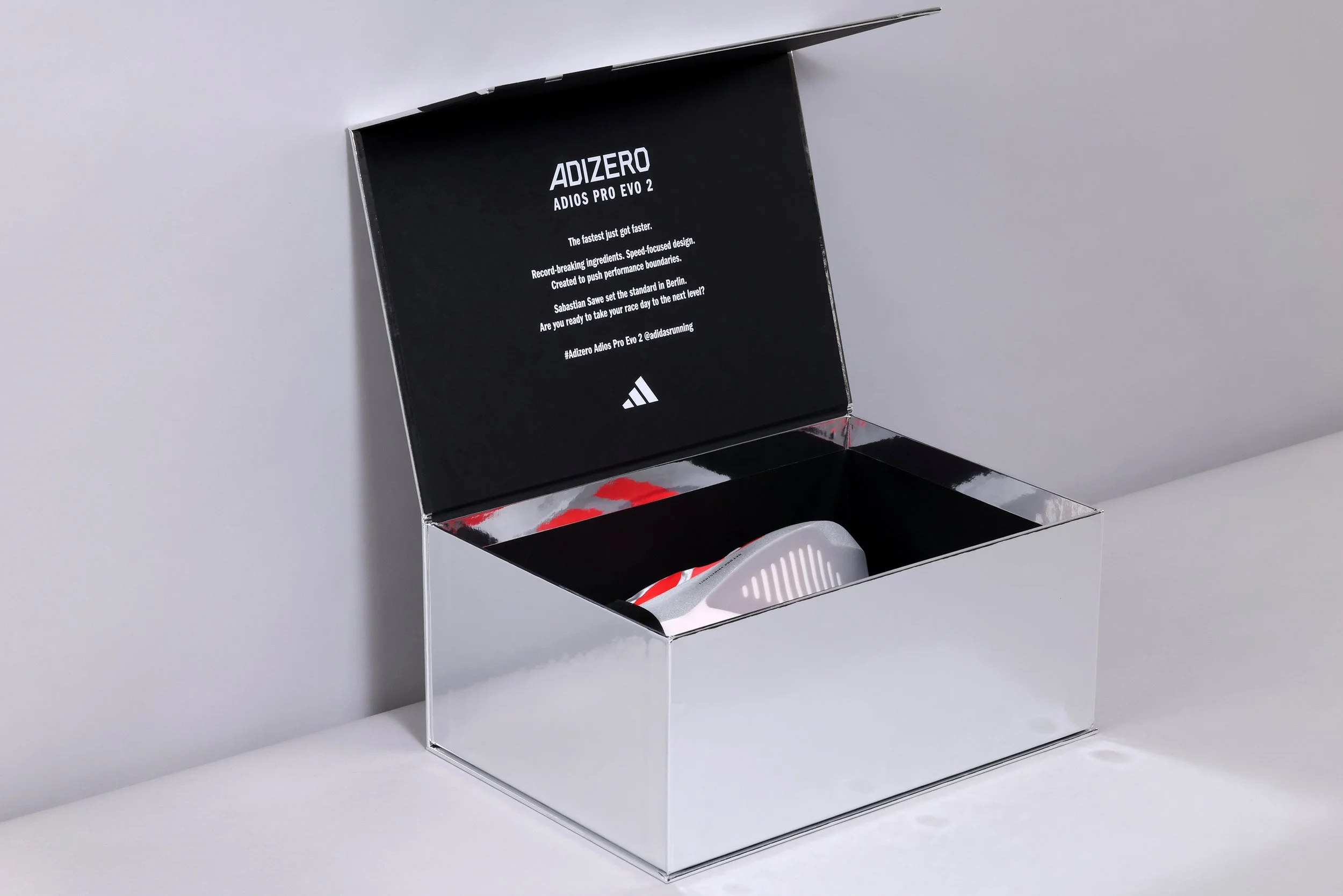 4_WrightBoxes_Adizero_3000x2000.jpg